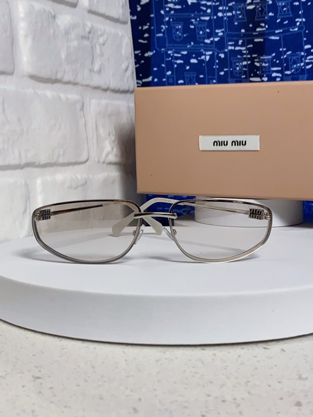 Miu Miu Fashion Pink Lens Sunglasses for Men & Women - 158587 - detail image 3