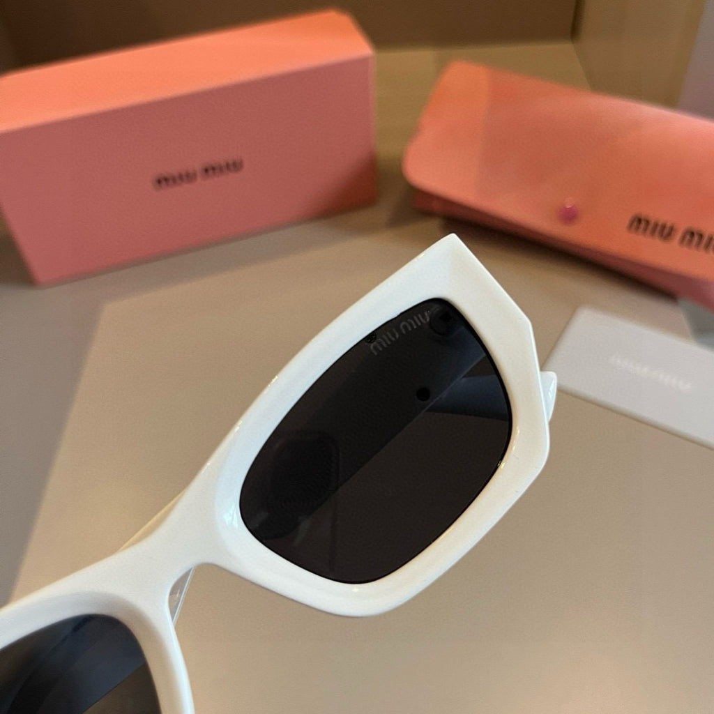 Miu Miu Fashion Gold Lens Sunglasses for Men & Women - 432675 - detail image 8