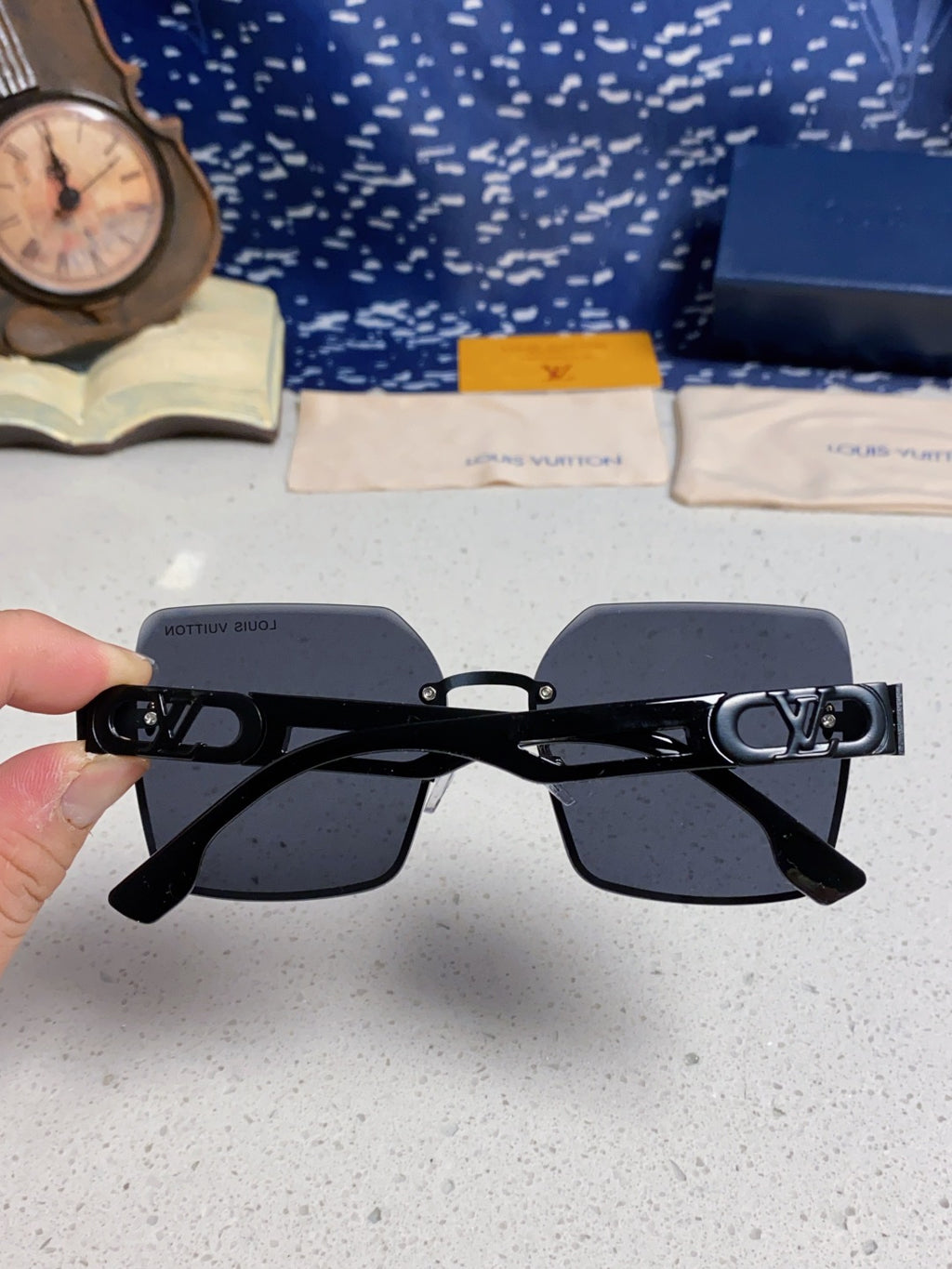 Louis Vuitton Metal Square Silver Lens Sunglasses for Men & Women - 448583 - detail image 5