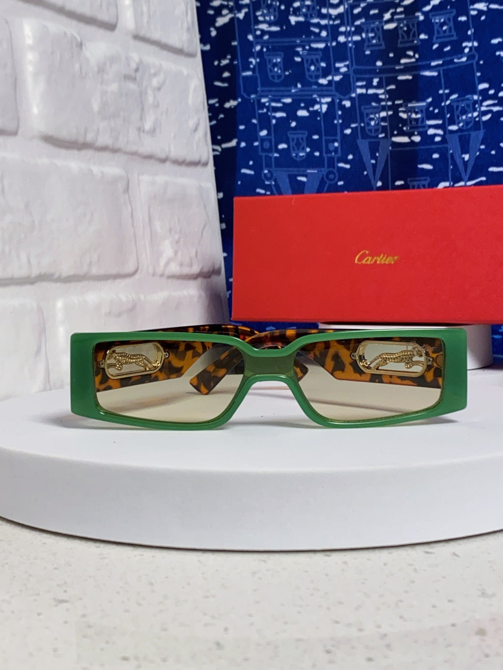 Cartier Fashion Green Lens Sunglasses for Women - detail image 2
