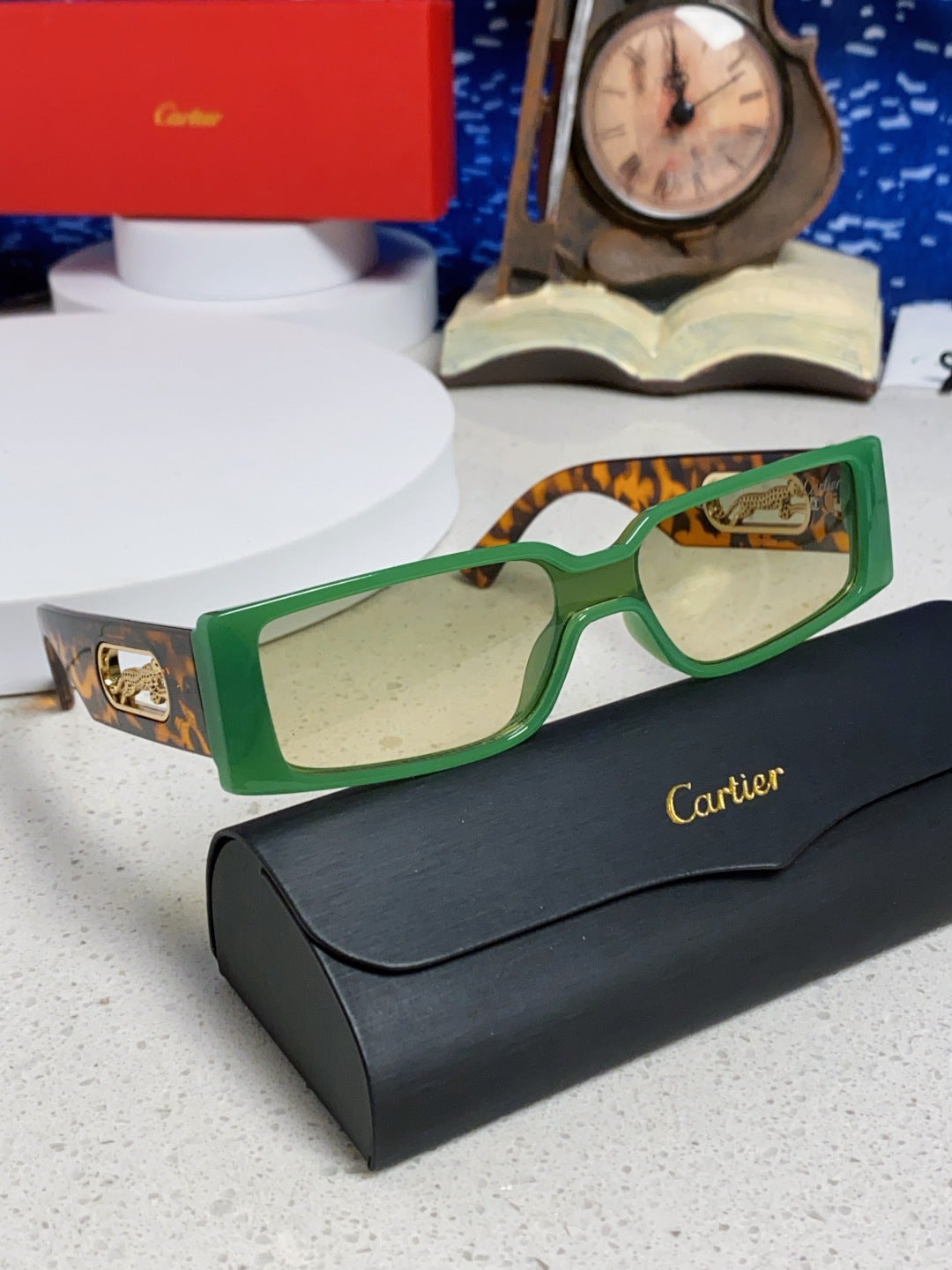 Cartier Fashion Green Lens Sunglasses for Women - detail image 10