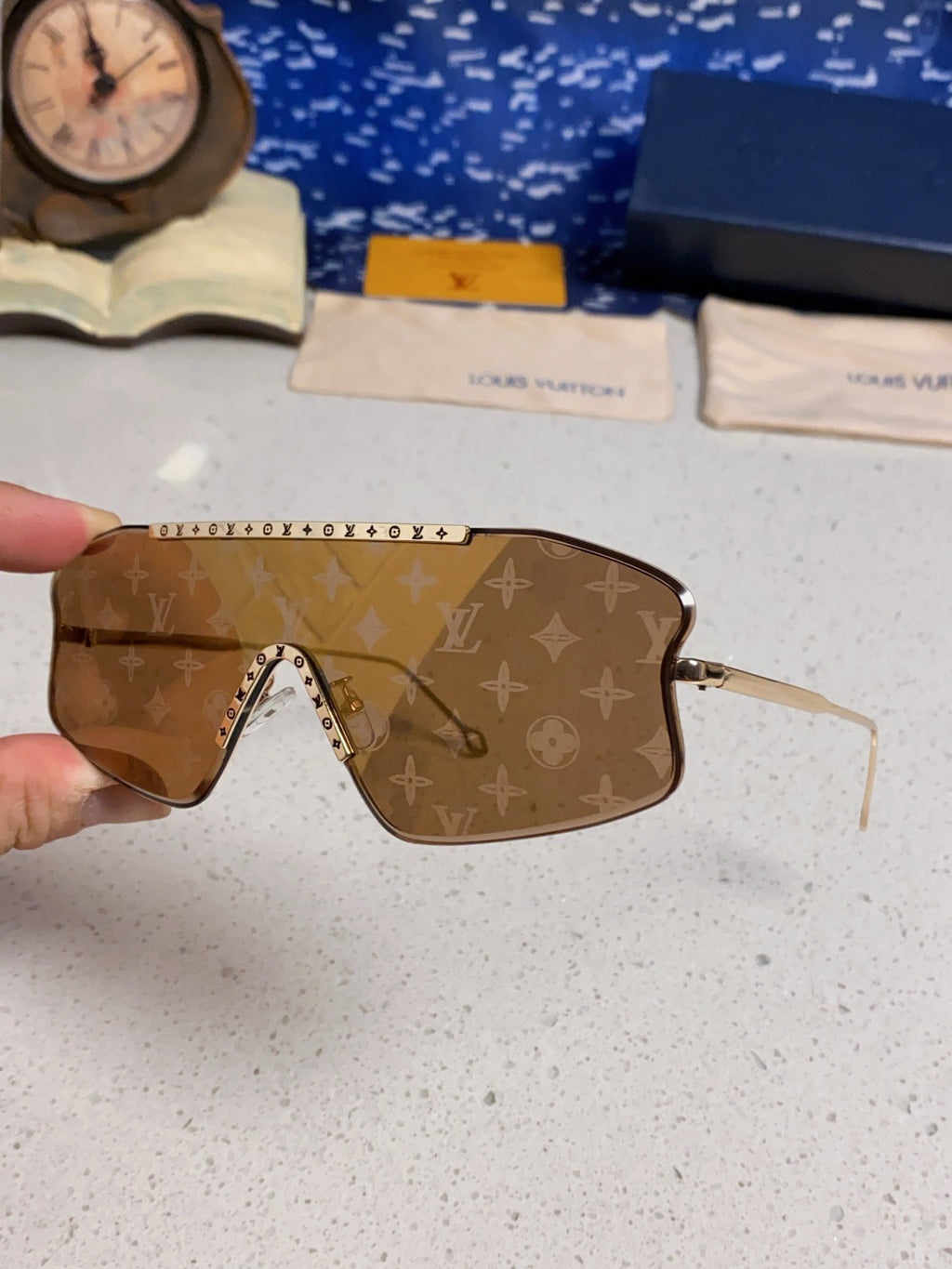 Louis Vuitton Lightweight Rimless Brown Lens Sunglasses for Men & Women - detail image 6