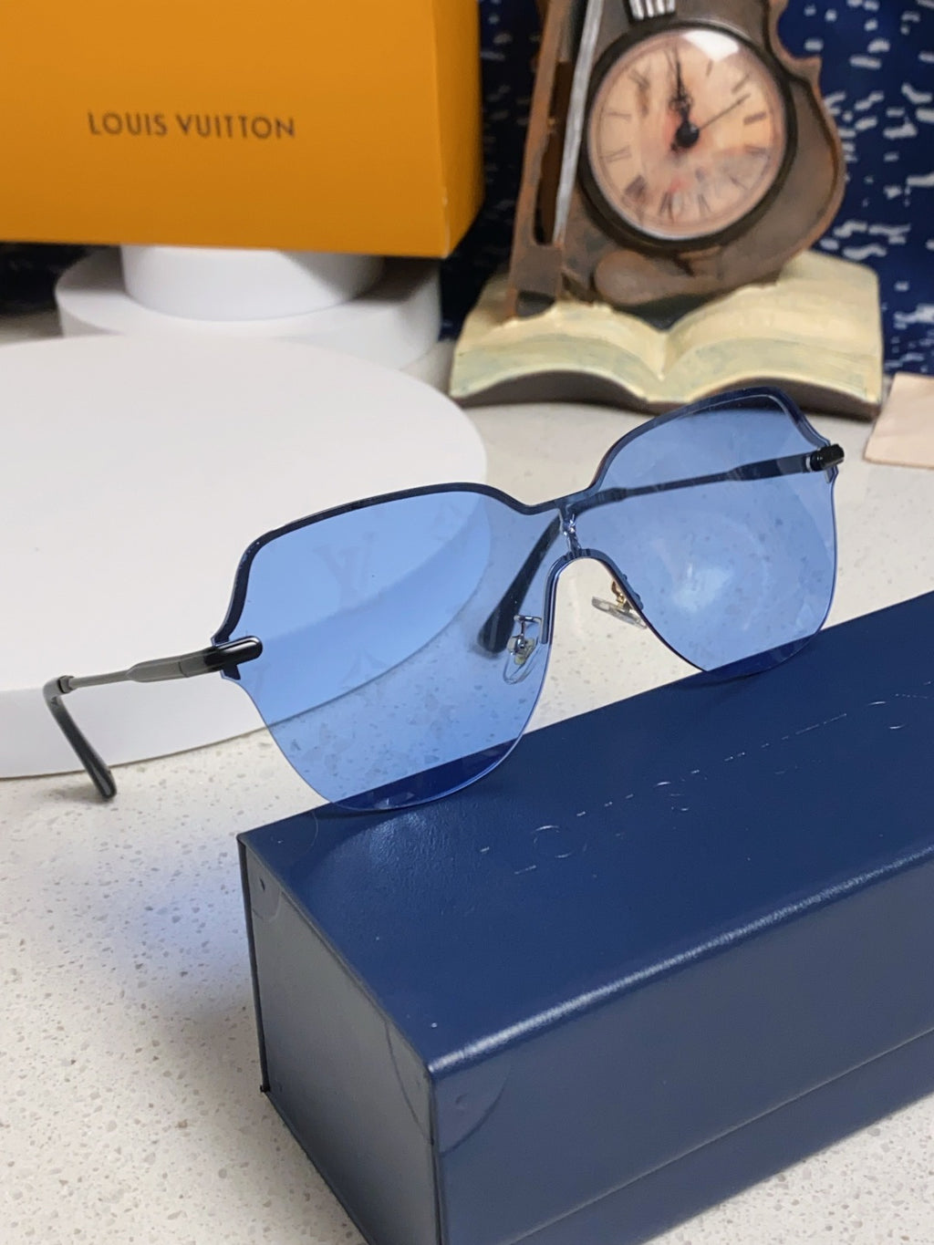 Louis Vuitton Lightweight Rimless Blue Lens Sunglasses for Women - 464645 - detail image 8