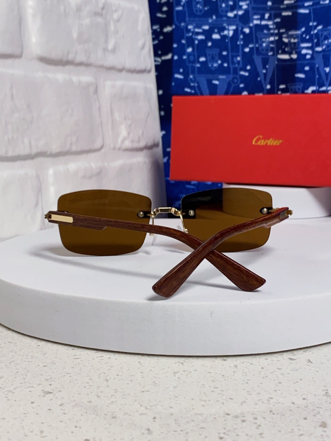 Cartier Lightweight Rimless Brown Lens Sunglasses for Men & Women - 998227 - detail image 3