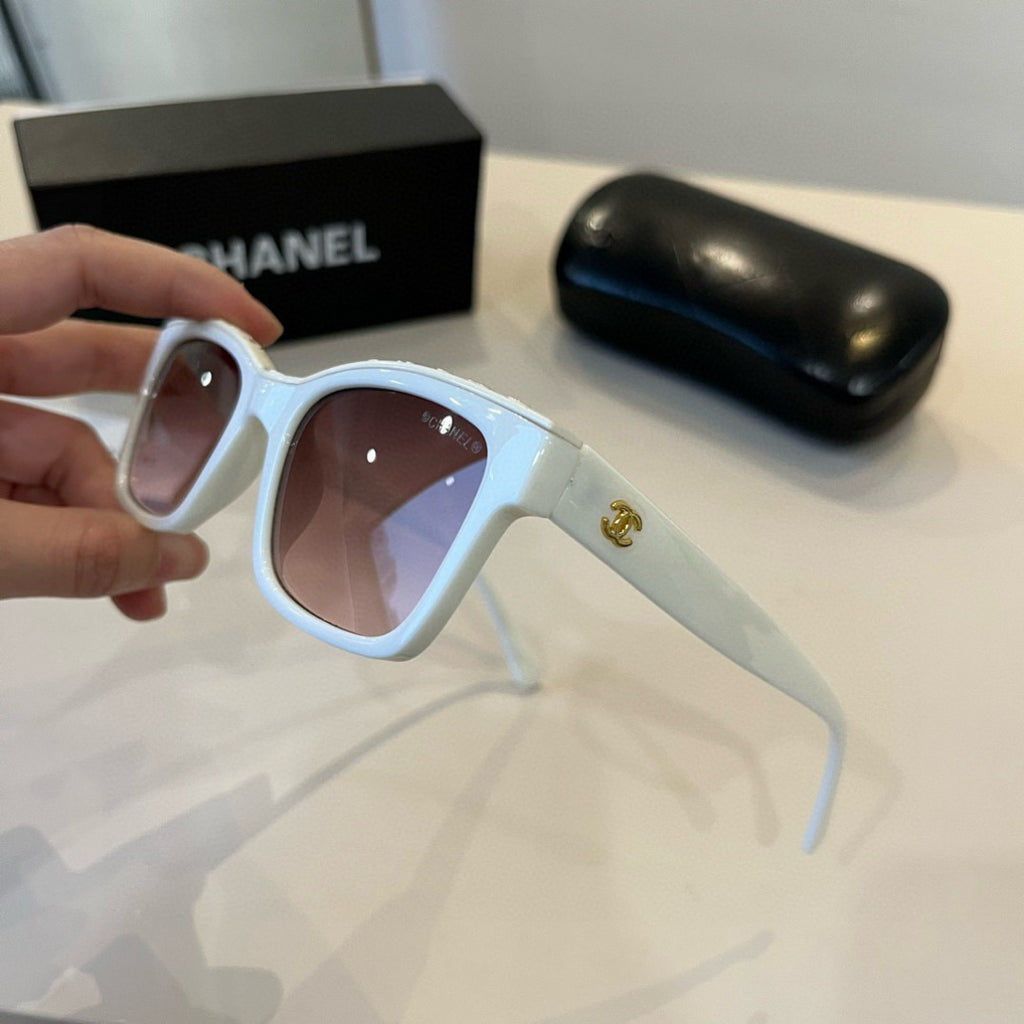 Chanel Fashion Silver Lens Sunglasses for Men & Women - 358122 - detail image 4
