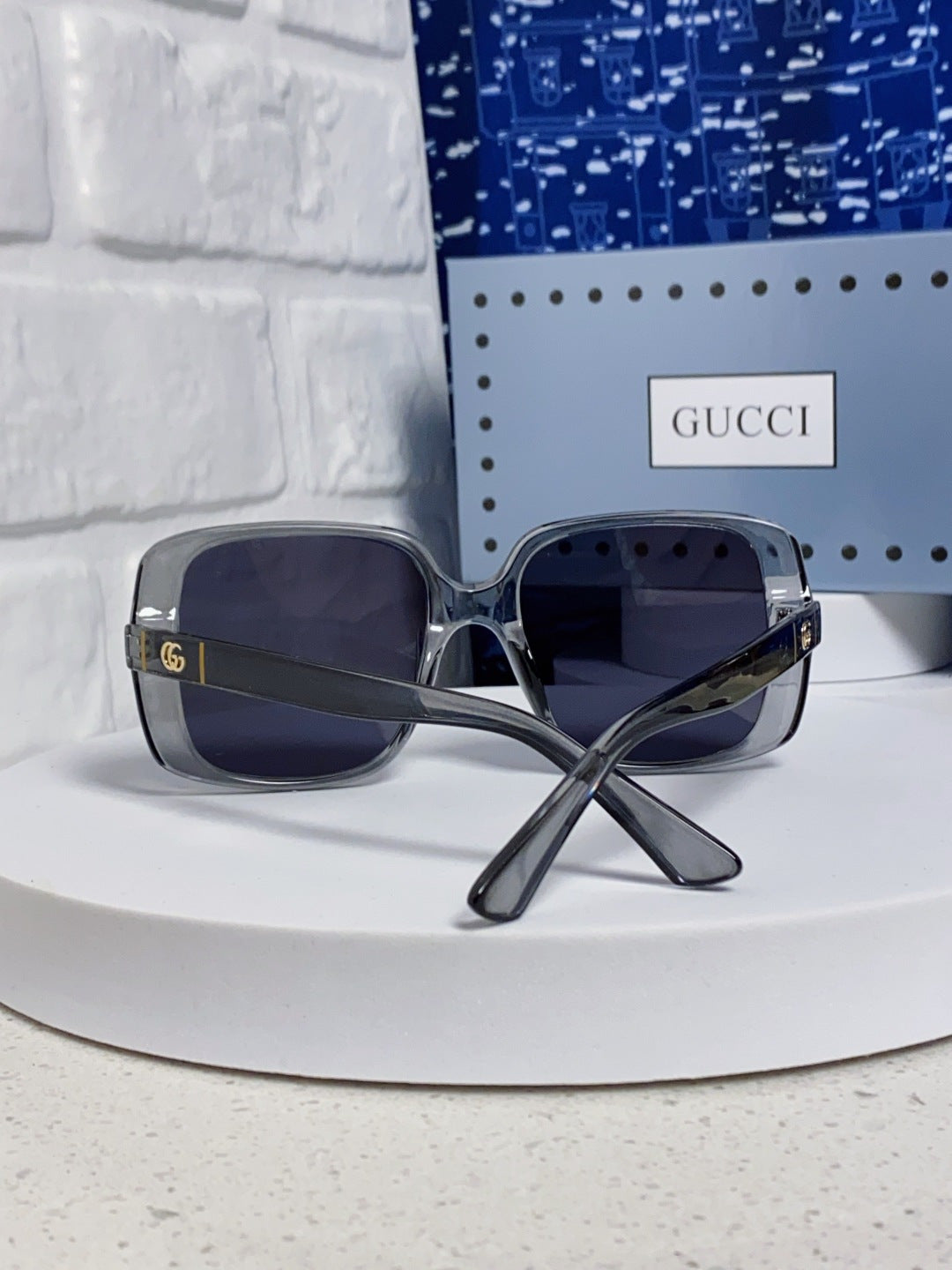 Gucci Square Blue Lens Sunglasses for Men & Women - 357768 - detail image 2