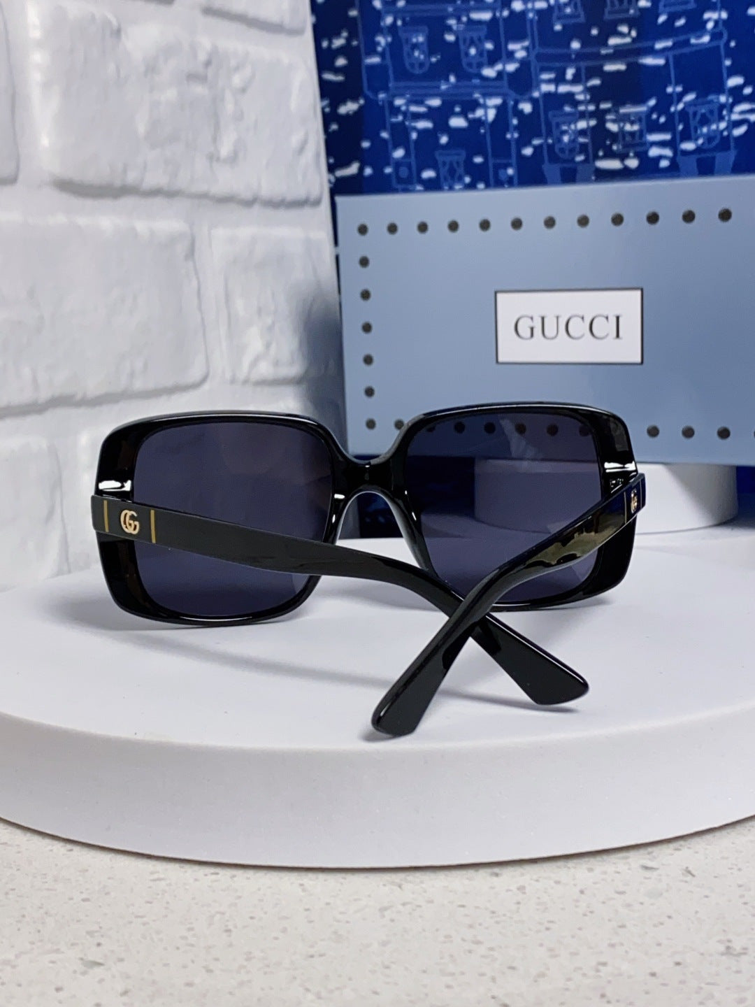 Gucci Square Black Lens Sunglasses for Men & Women - 357770 - detail image 3