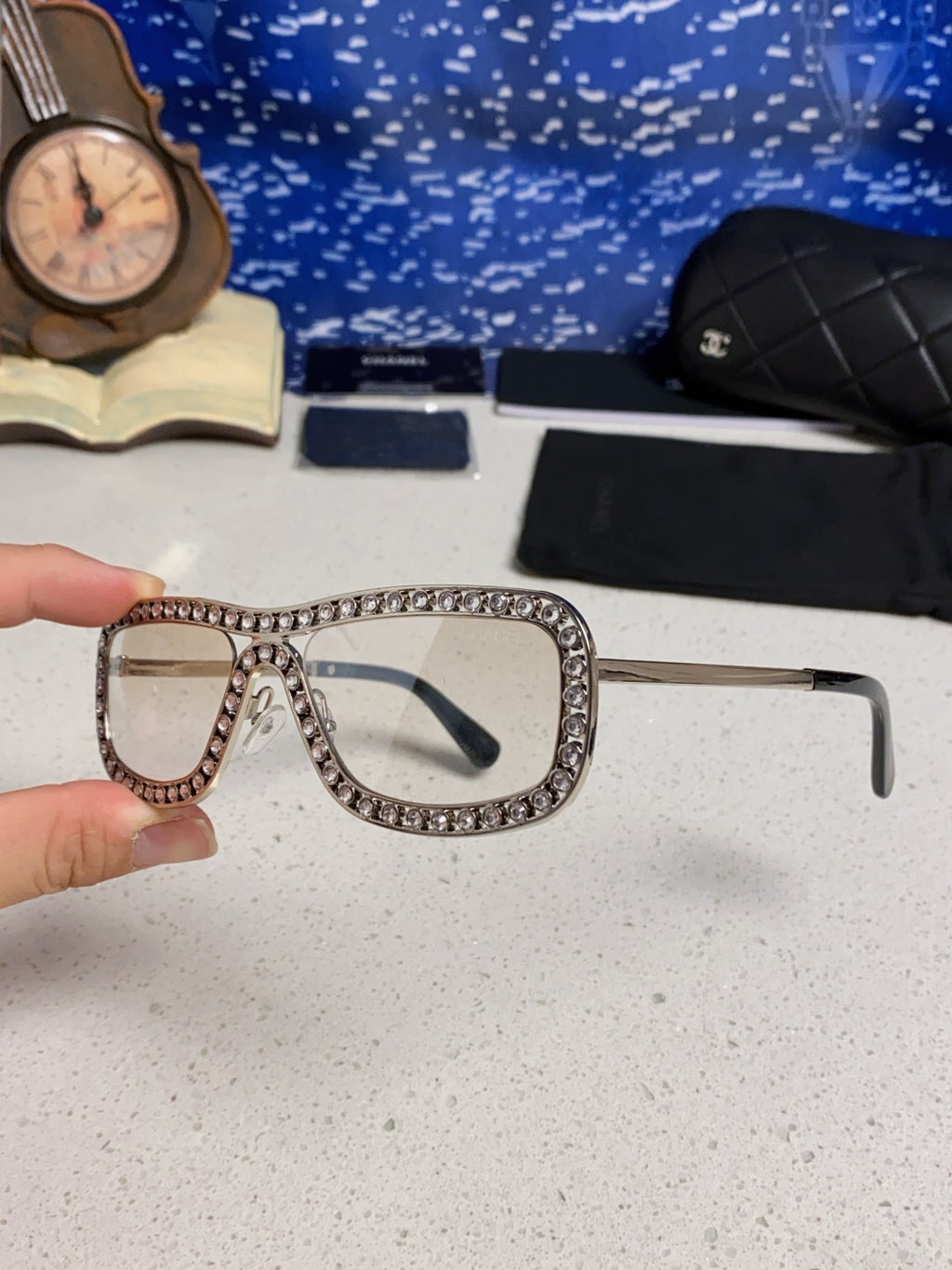 Chanel Metal Fashion Gold Lens Sunglasses for Men & Women - detail image 6