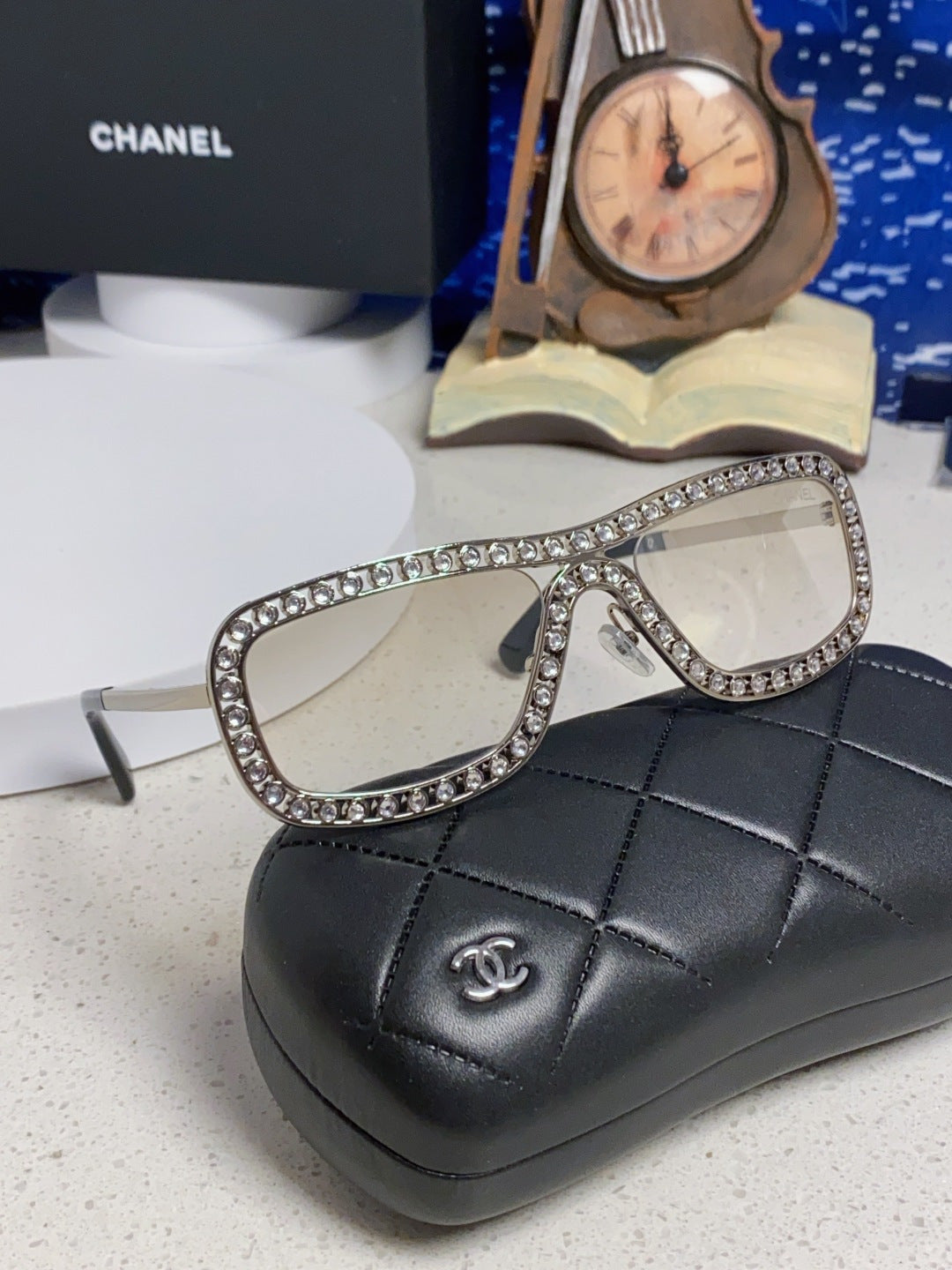 Chanel Metal Fashion Gold Lens Sunglasses for Men & Women - detail image 10