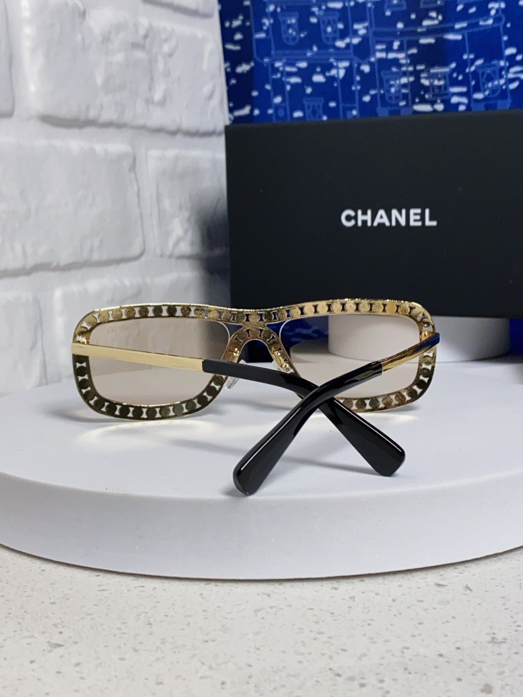 Chanel Metal Fashion Silver Lens Sunglasses for Men & Women - 358001 - detail image 2