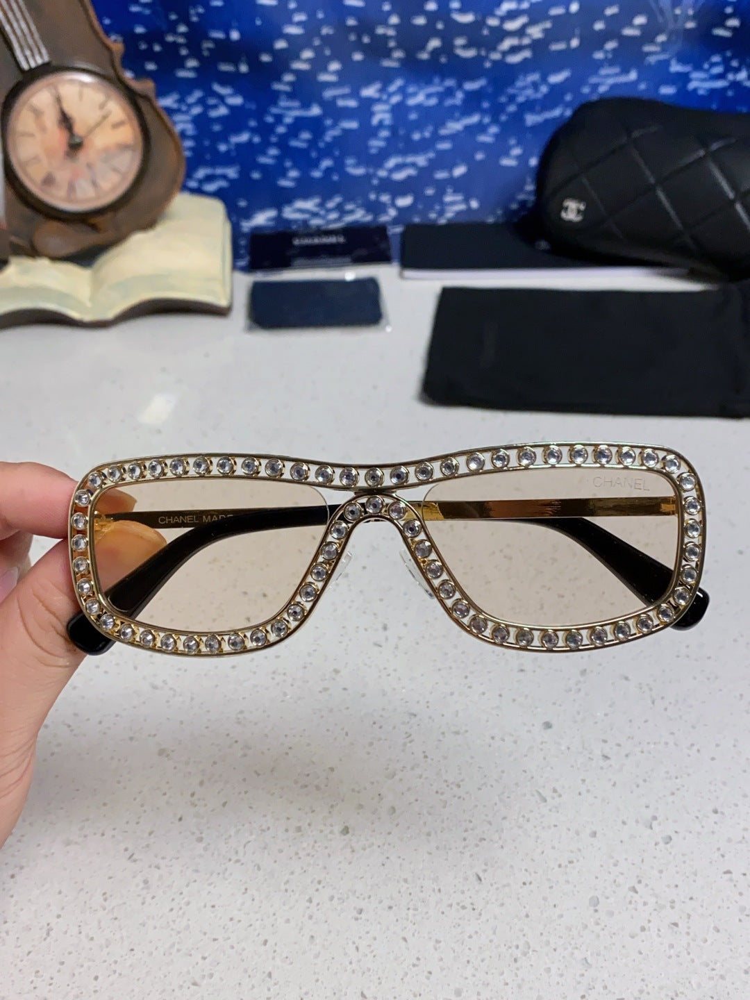 Chanel Metal Fashion Silver Lens Sunglasses for Men & Women - 358001 - detail image 3