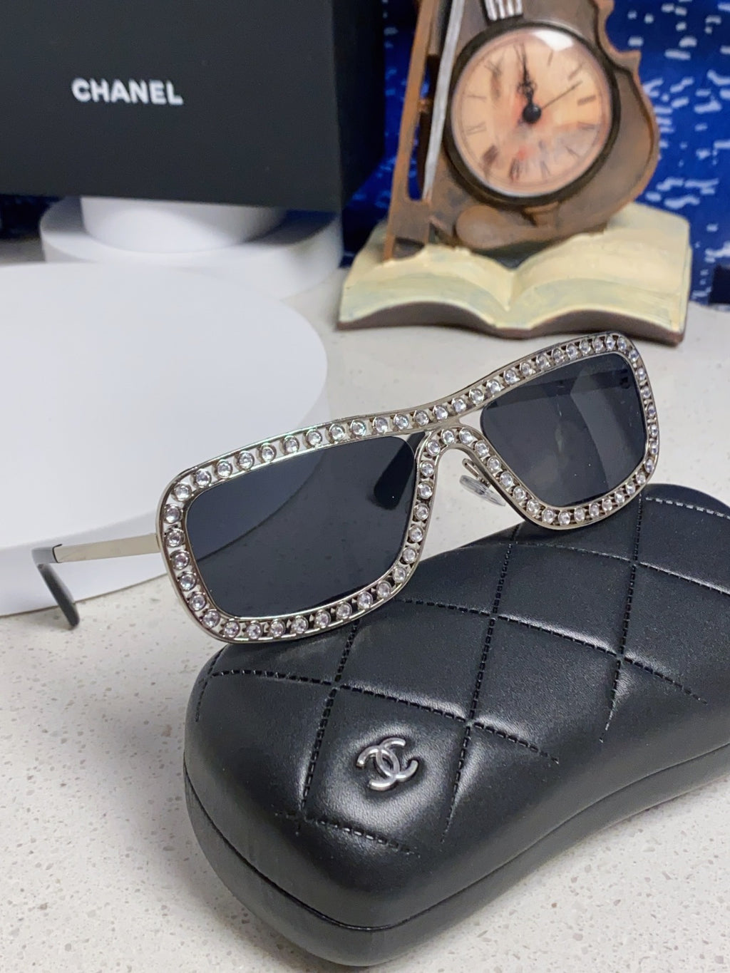 Chanel Metal Fashion Silver Lens Sunglasses for Men & Women - 358003 - detail image 9