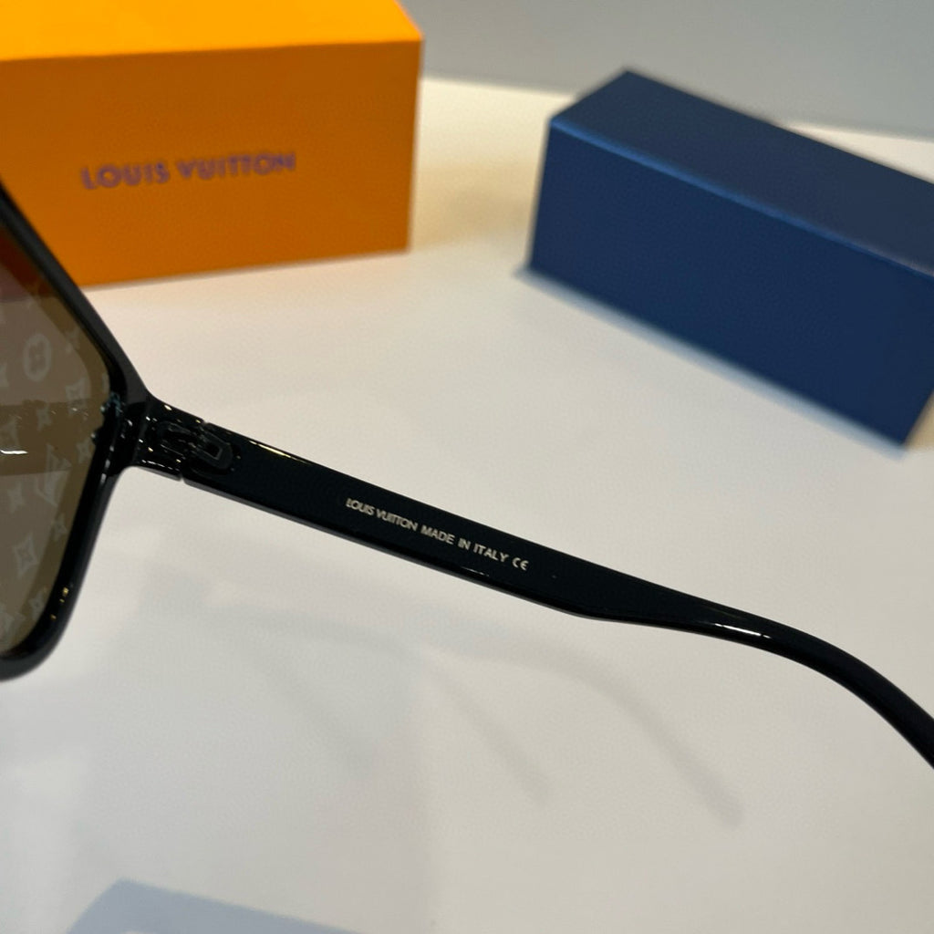 Louis Vuitton Fashion Blue Lens Sunglasses for Men & Women - 486166 - detail image 5
