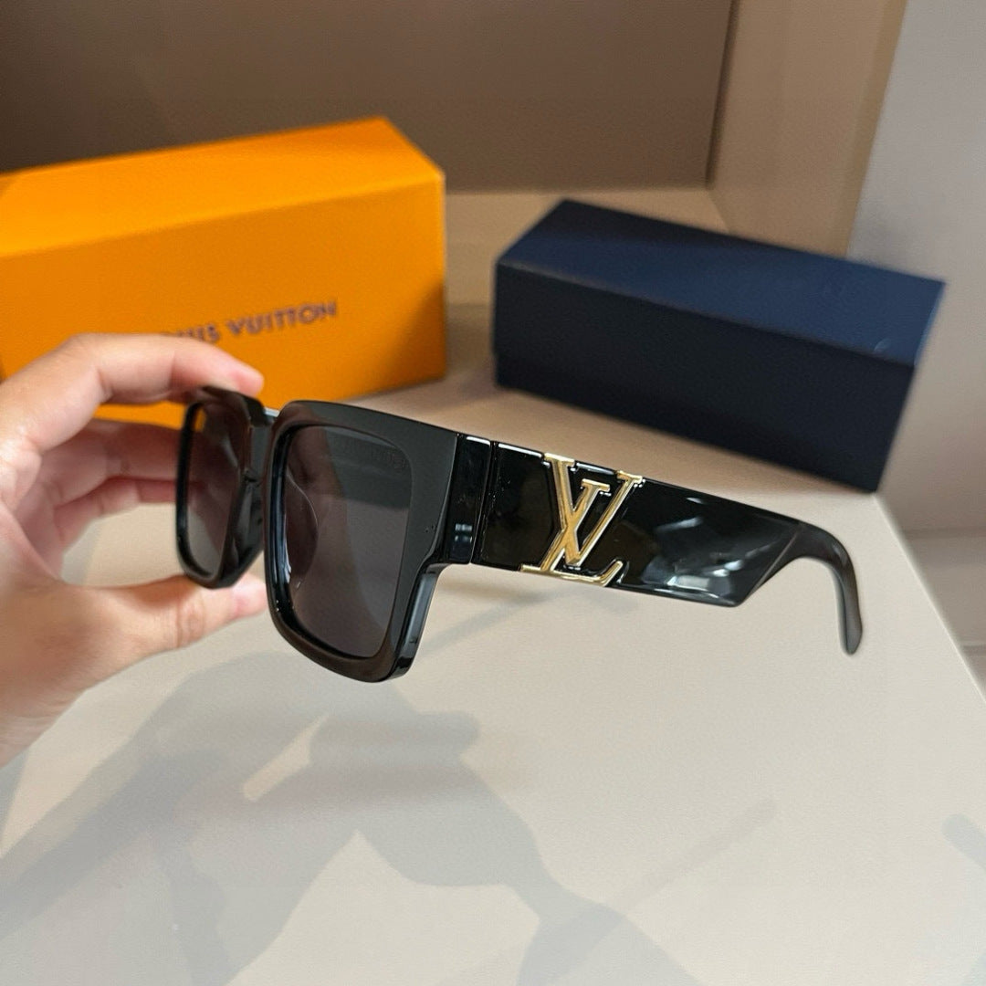 Louis Vuitton Fashion Gold Lens Sunglasses for Men & Women - 398088 - detail image 5
