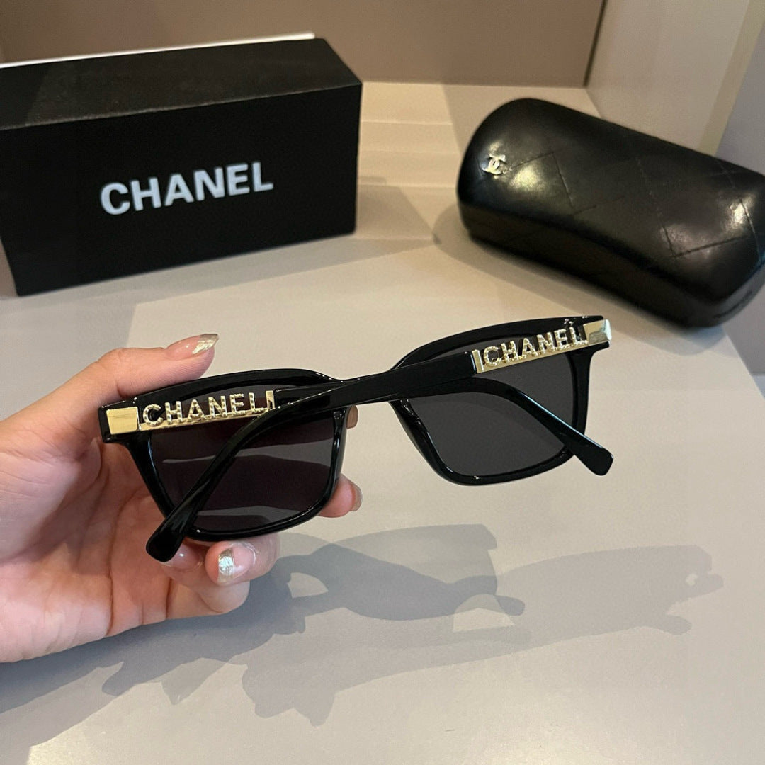 Chanel Oversized Silver Lens Sunglasses for Men & Women - 493573 - detail image 6