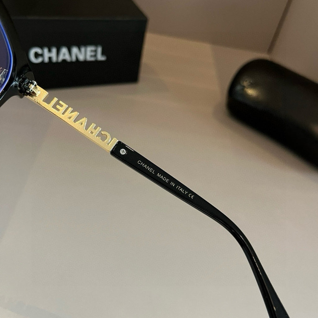 Chanel Oversized Silver Lens Sunglasses for Men & Women - 382225 - detail image 7