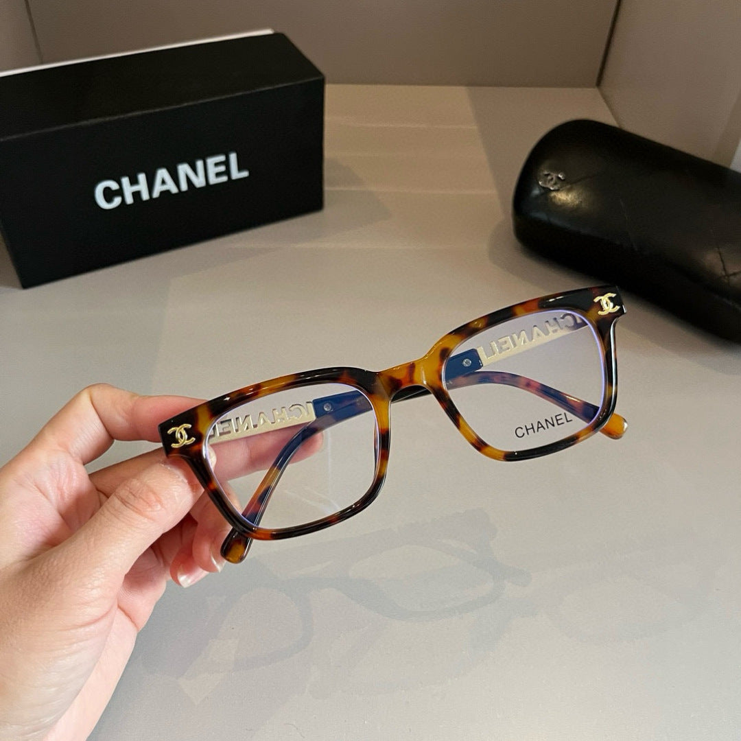 Chanel Oversized Brown Lens Sunglasses for Men & Women - 382226 - detail image 2