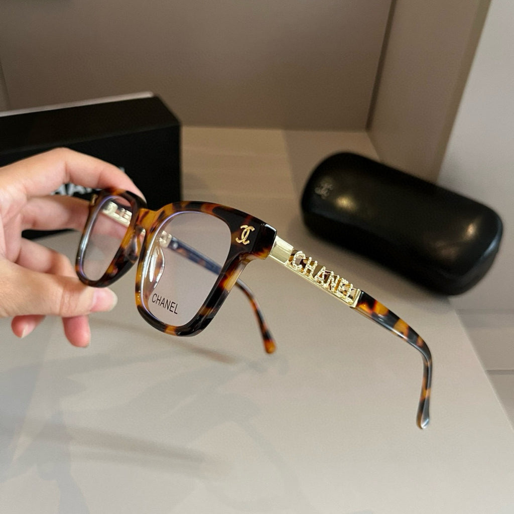 Chanel Oversized Brown Lens Sunglasses for Men & Women - detail image 4