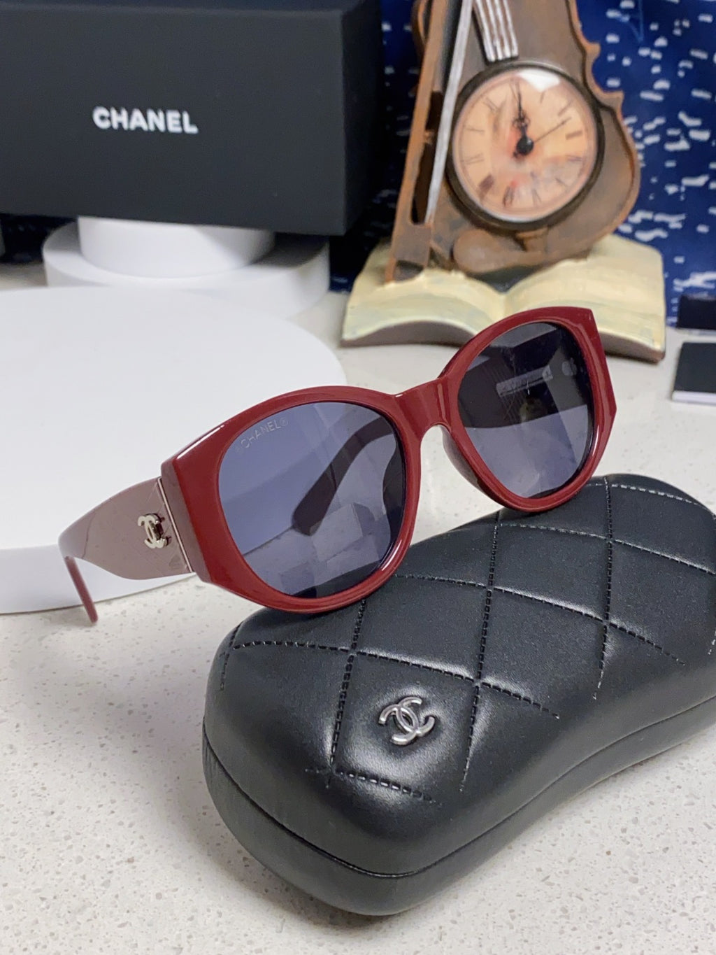 Chanel Polarized Cat-Eye Blue Lens Sunglasses for Women - 158323 - detail image 10