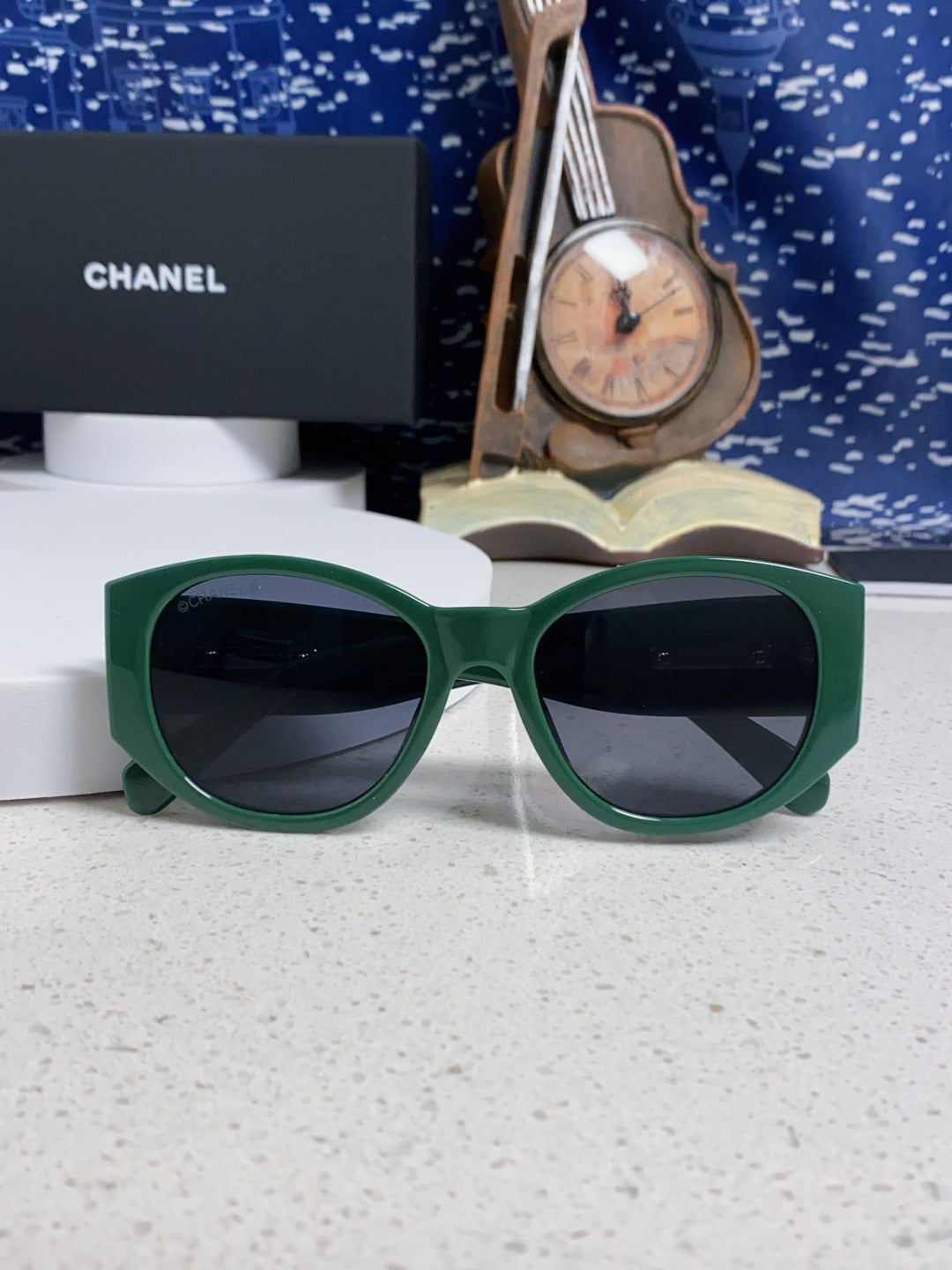 Chanel Polarized Cat-Eye Blue Lens Sunglasses for Women - 158324 - detail image 9