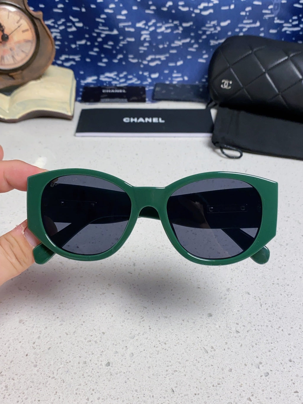 Chanel Polarized Cat-Eye Blue Lens Sunglasses for Women - 158324 - detail image 4