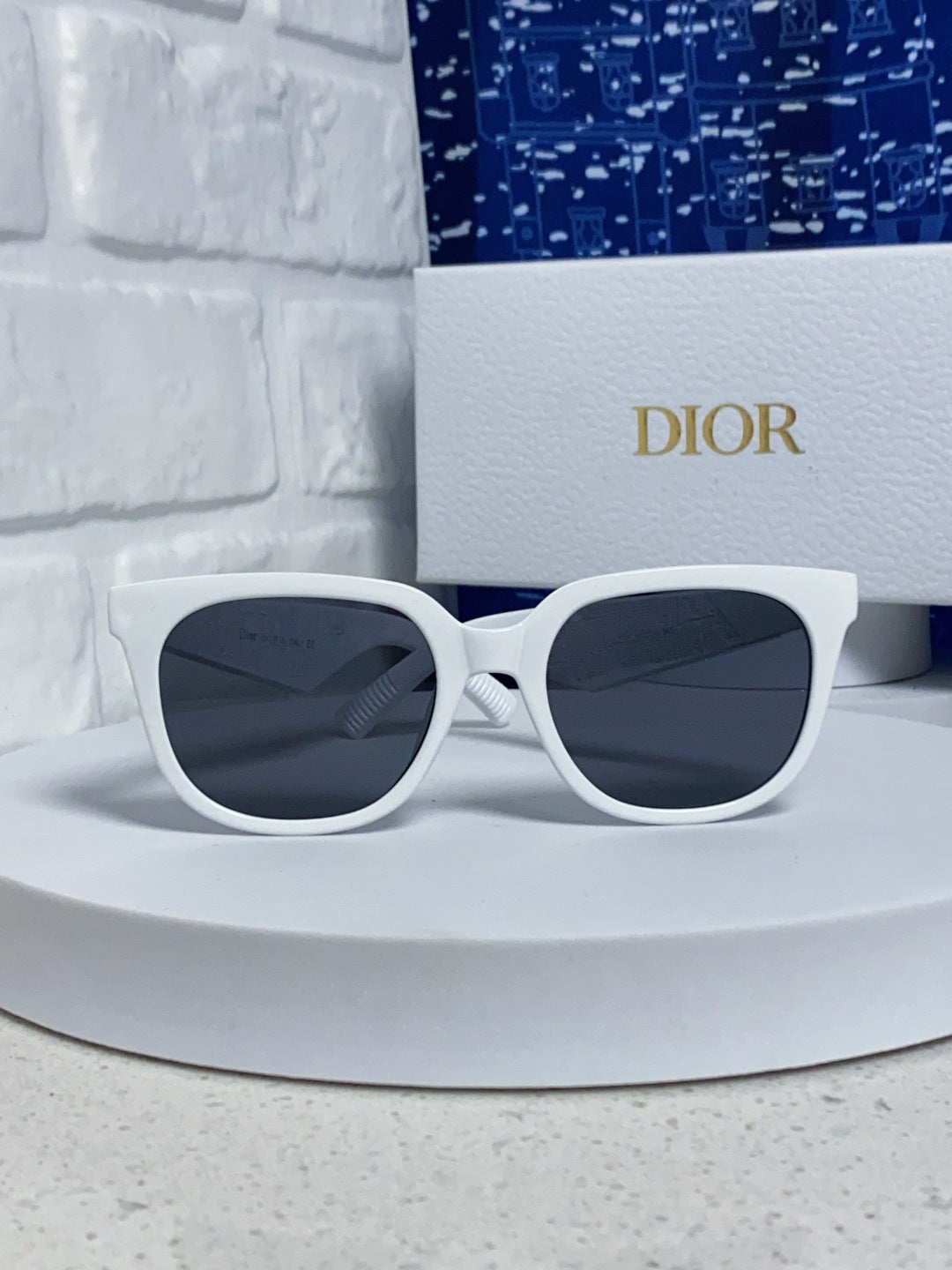 Dior Square Blue Lens Sunglasses for Men & Women - detail image 2