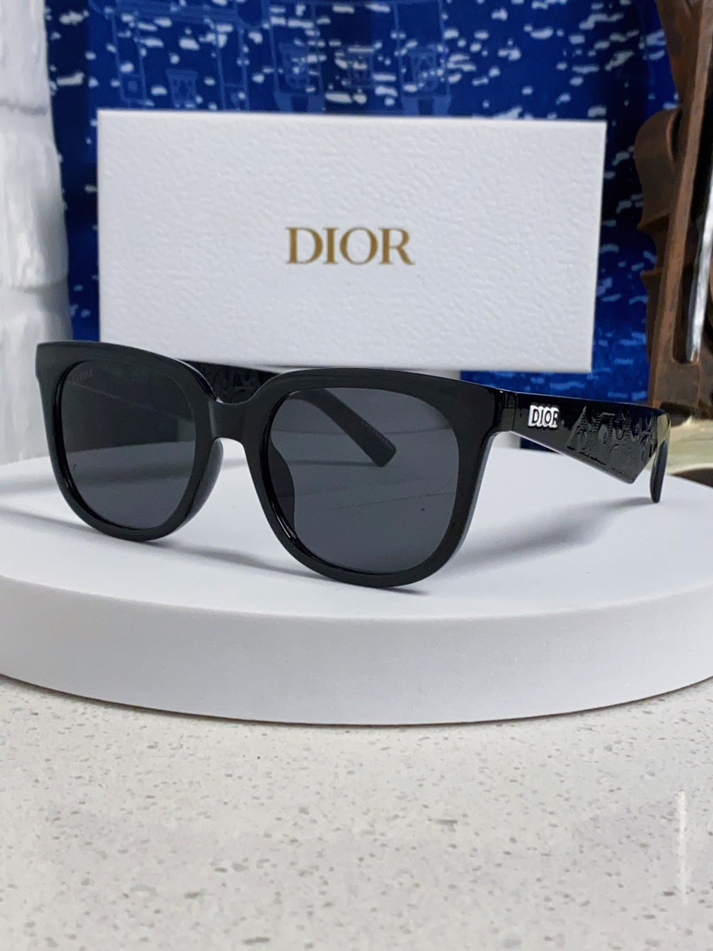 Dior Square Gold Lens Sunglasses for Men & Women - detail image 2
