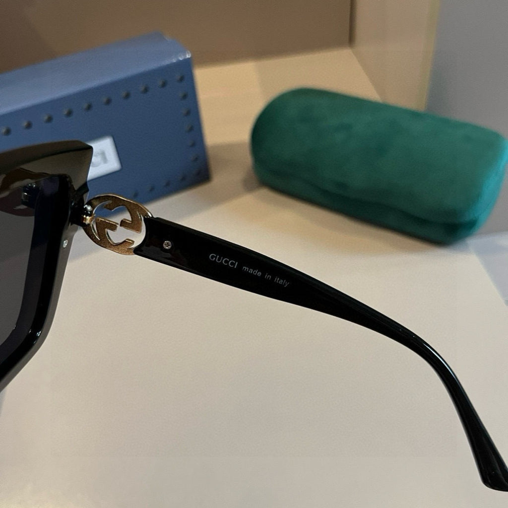 Gucci Oversized Gold Lens Sunglasses for Women - detail image 9