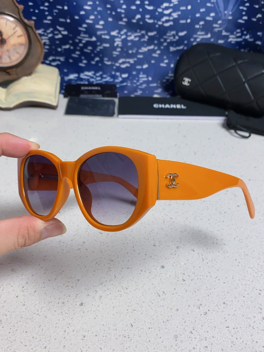 Chanel Polarized Cat-Eye Orange Lens Sunglasses for Women - detail image 6