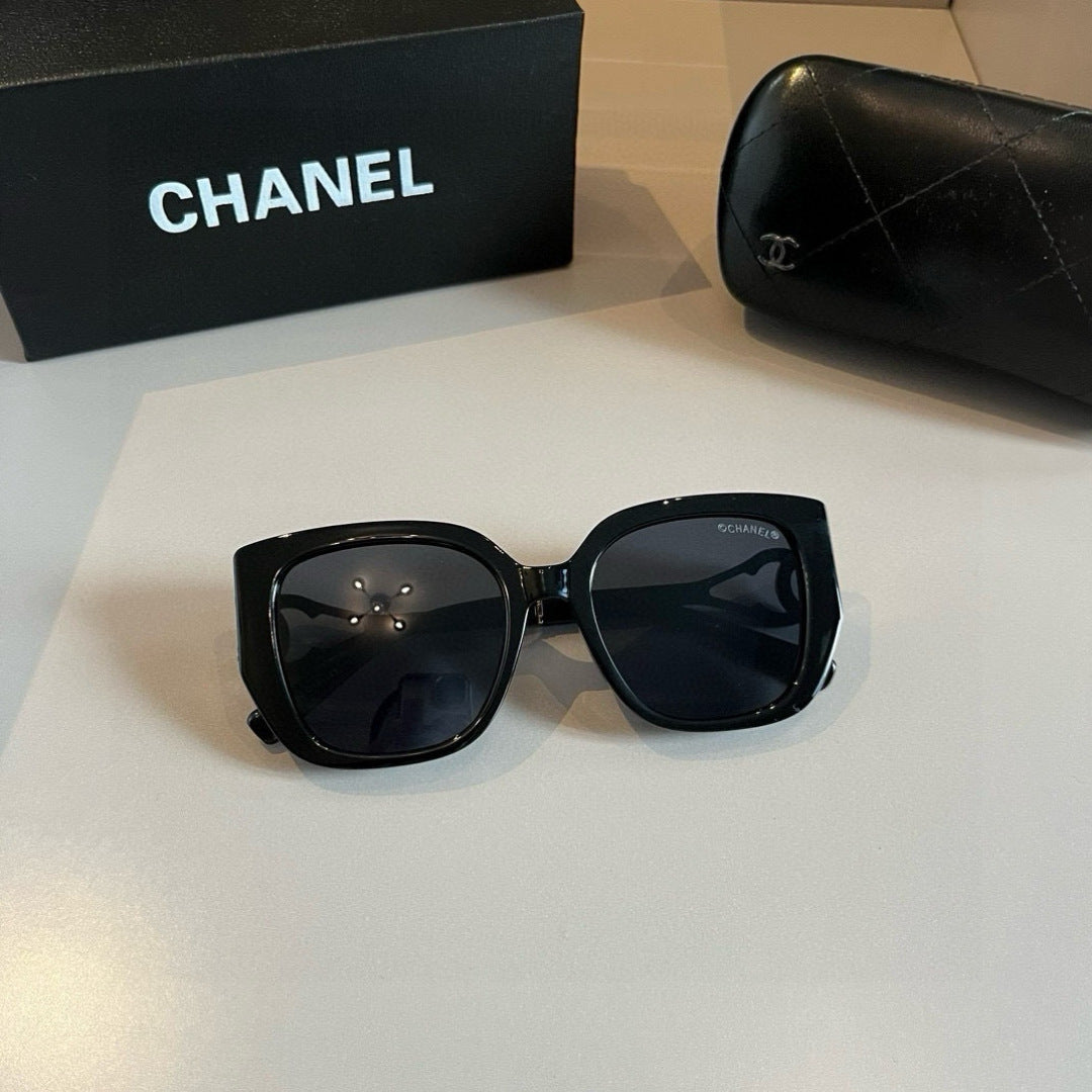 Chanel Fashion Silver Lens Sunglasses for Men & Women - 465139 - detail image 8