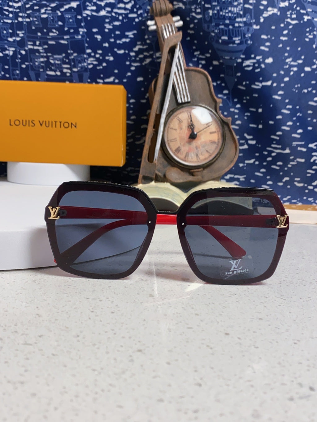 Louis Vuitton Polarized Square Blue Lens Sunglasses for Women - 866857 - detail image 9