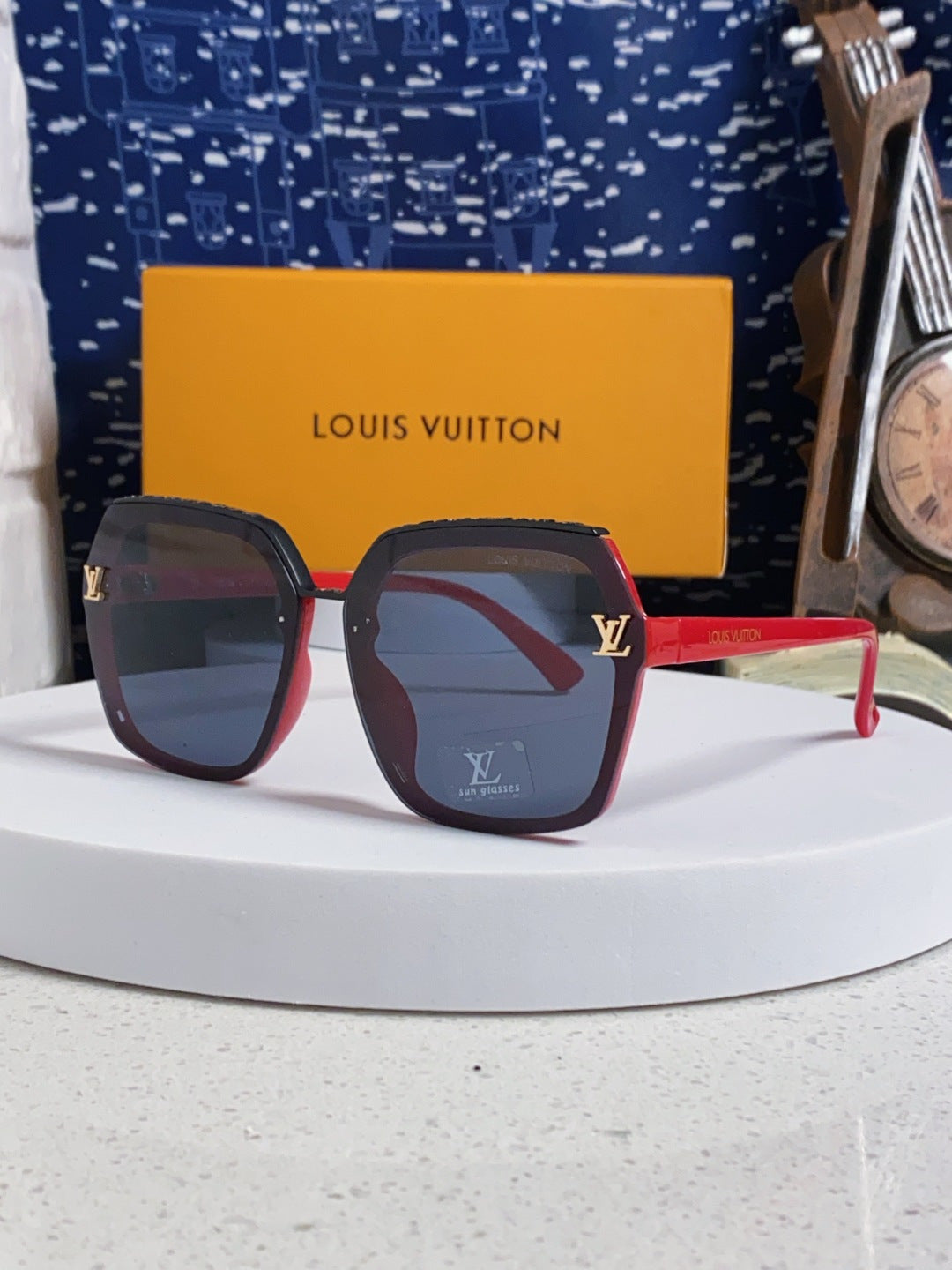 Louis Vuitton Polarized Square Blue Lens Sunglasses for Women - 866857