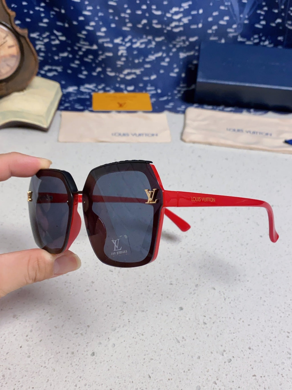 Louis Vuitton Polarized Square Blue Lens Sunglasses for Women - 866857 - detail image 6