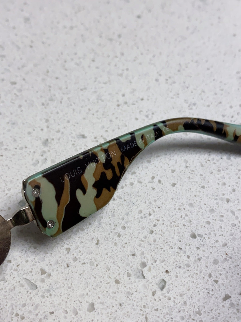 Louis Vuitton Square Silver Lens Sunglasses for Men & Women - 431112 - detail image 7