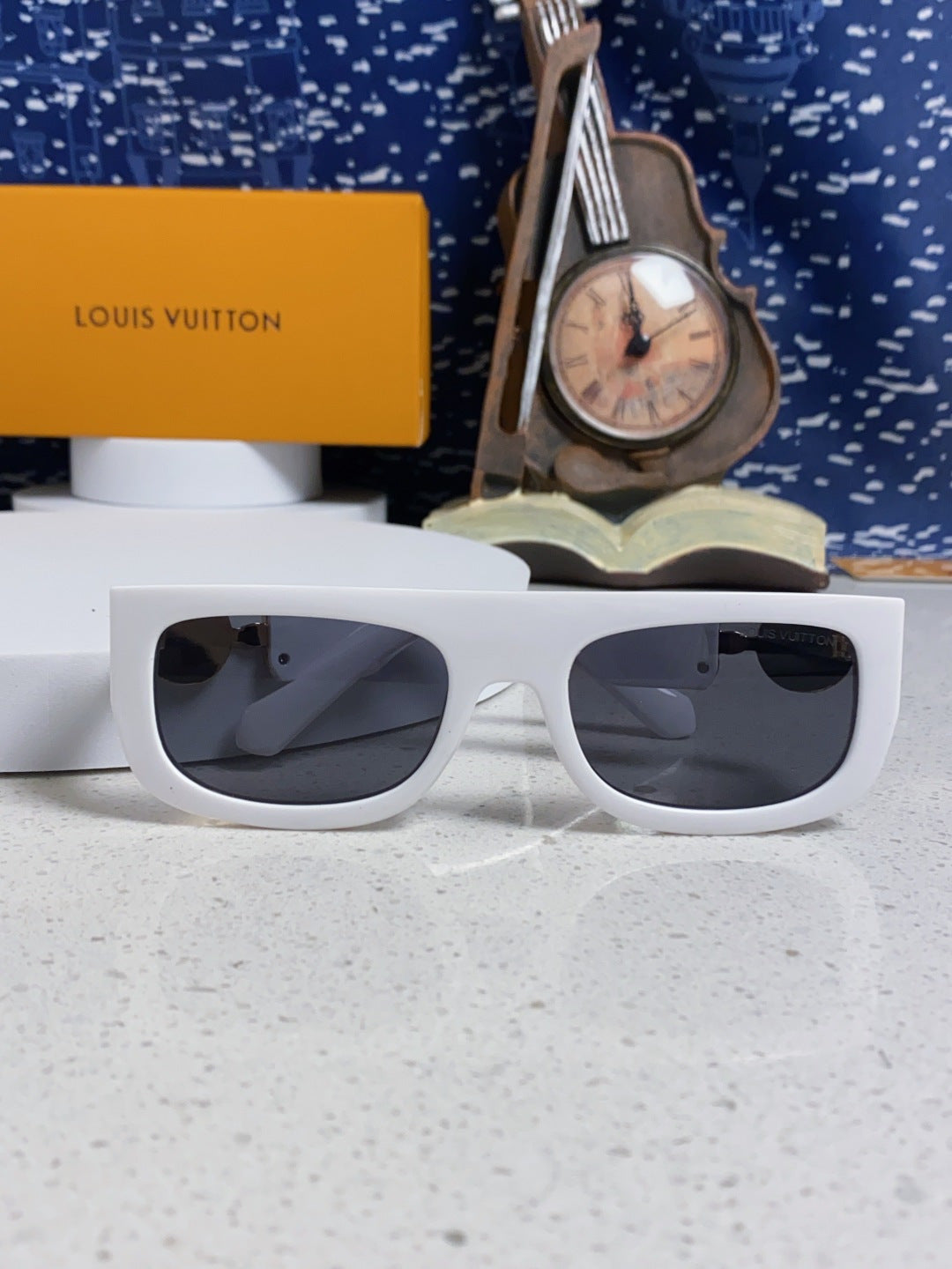 Louis Vuitton Square Silver Lens Sunglasses for Men & Women - 866862 - detail image 9