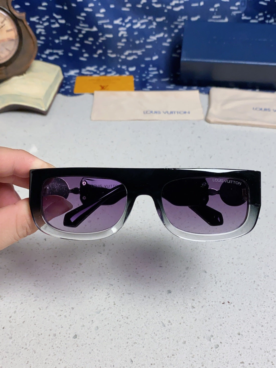 Louis Vuitton Square Brown Lens Sunglasses for Men & Women - 866864 - detail image 3