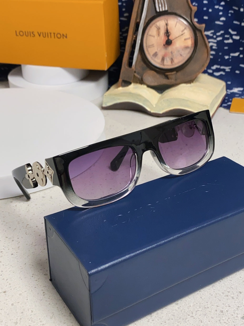 Louis Vuitton Square Brown Lens Sunglasses for Men & Women - 866864 - detail image 9