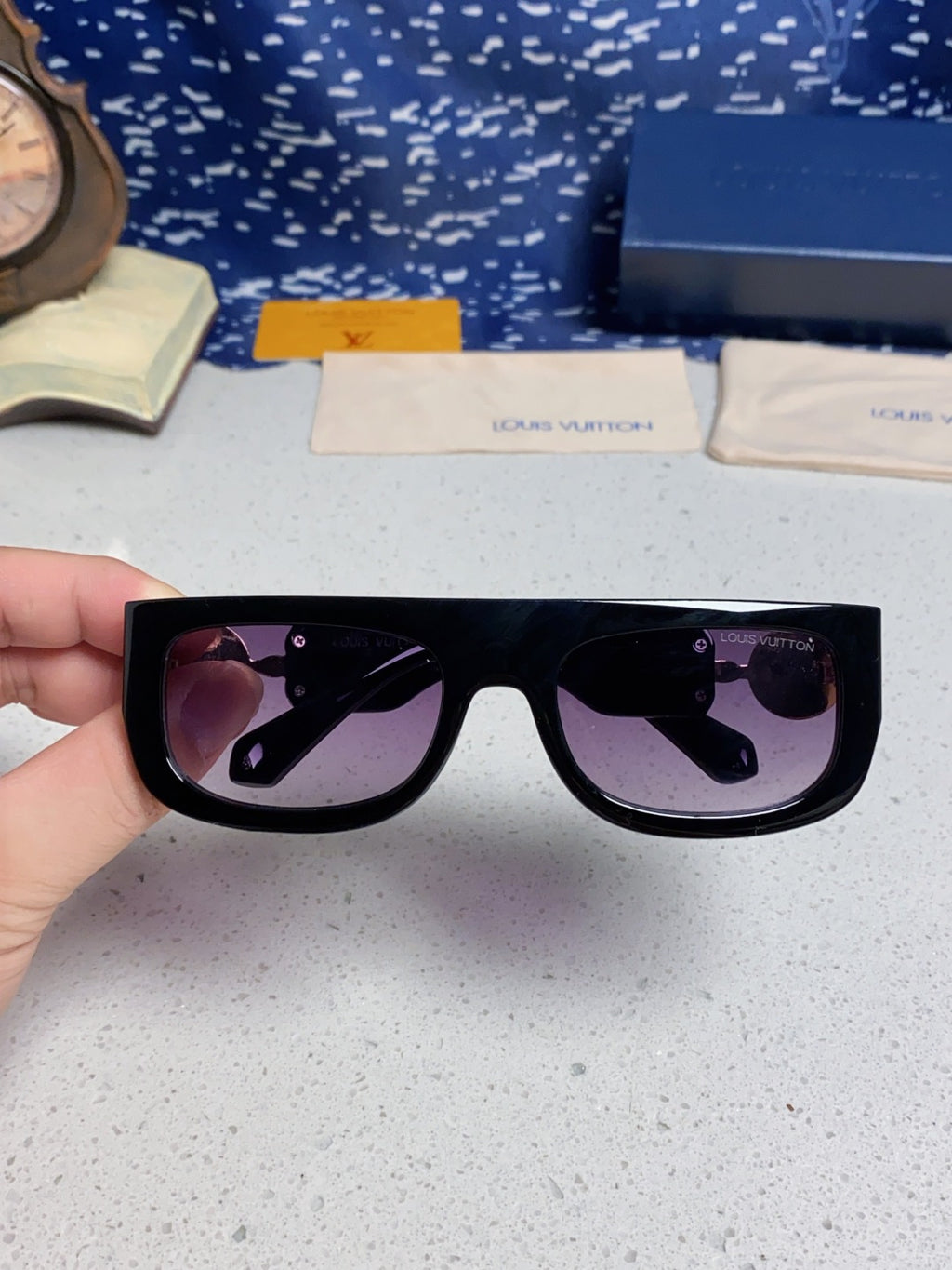 Louis Vuitton Square Brown Lens Sunglasses for Men & Women - 866865 - detail image 4