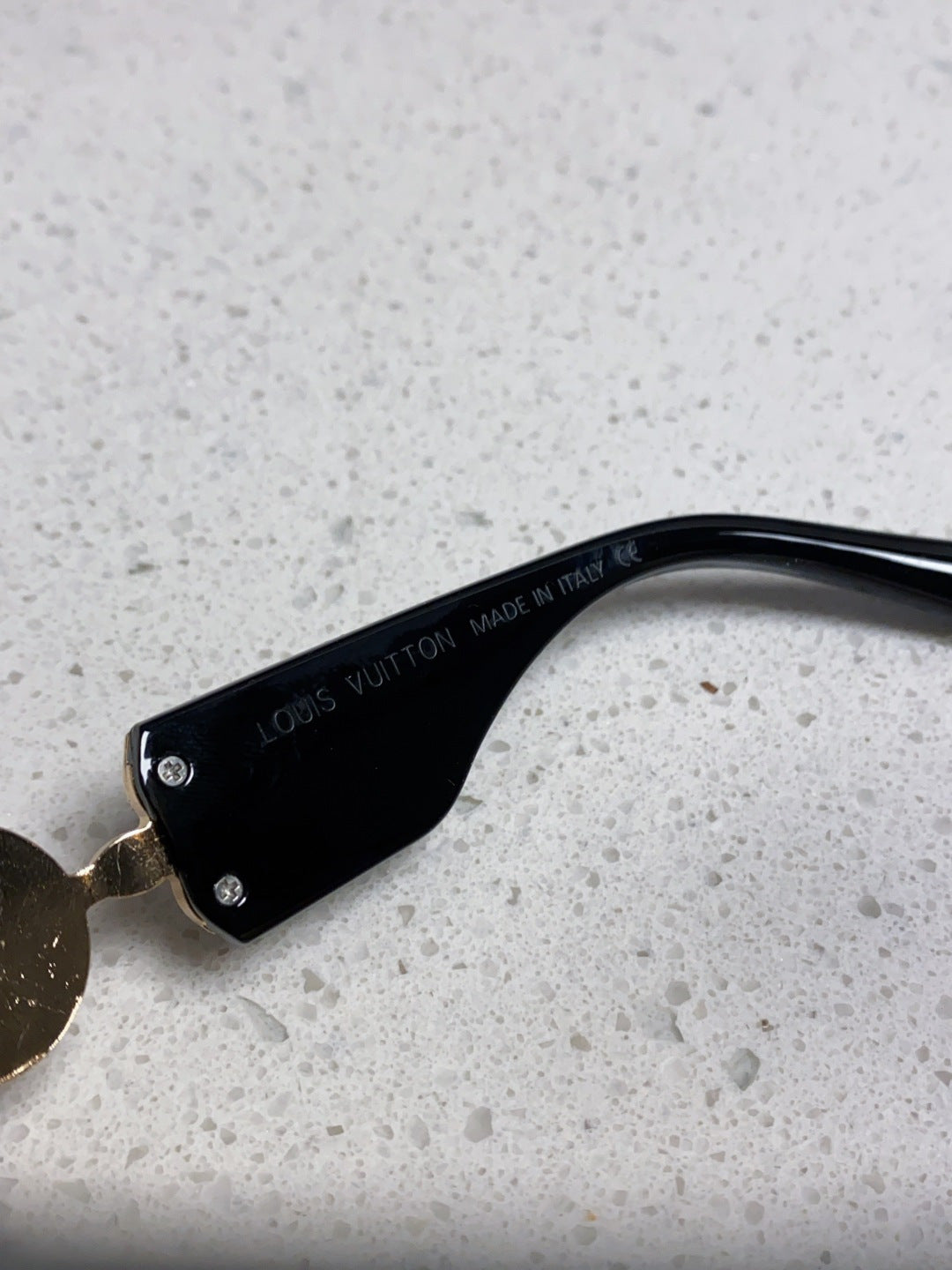Louis Vuitton Square Black Lens Sunglasses for Men & Women - 866866 - detail image 9
