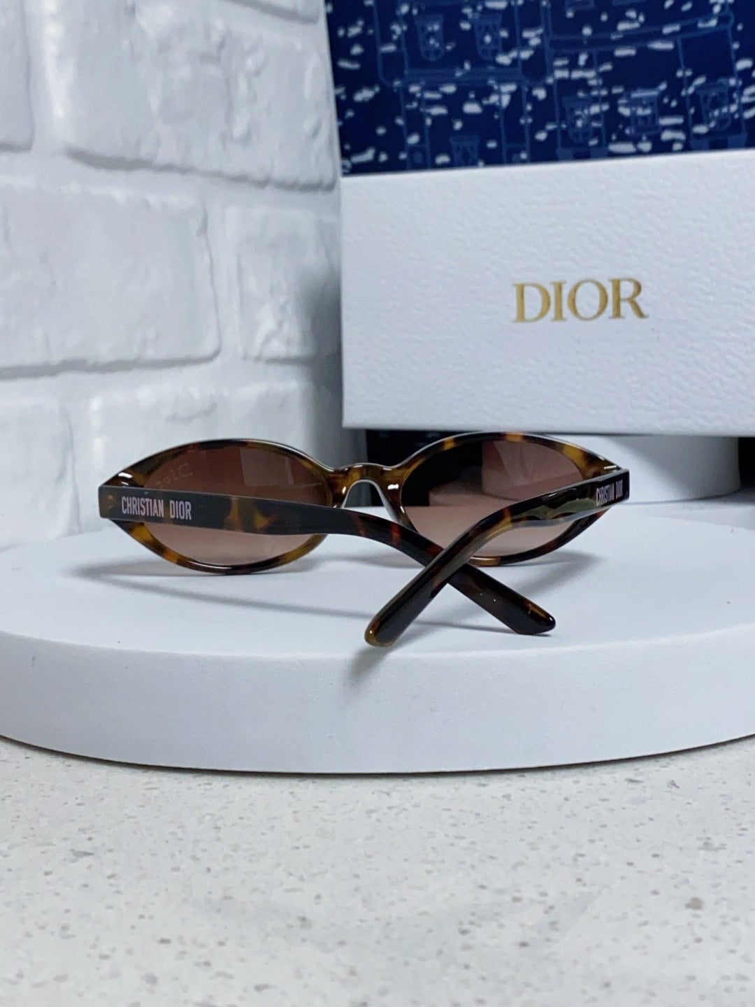 Dior Cat-Eye Red Lens Sunglasses for Women - 431731 - detail image 3