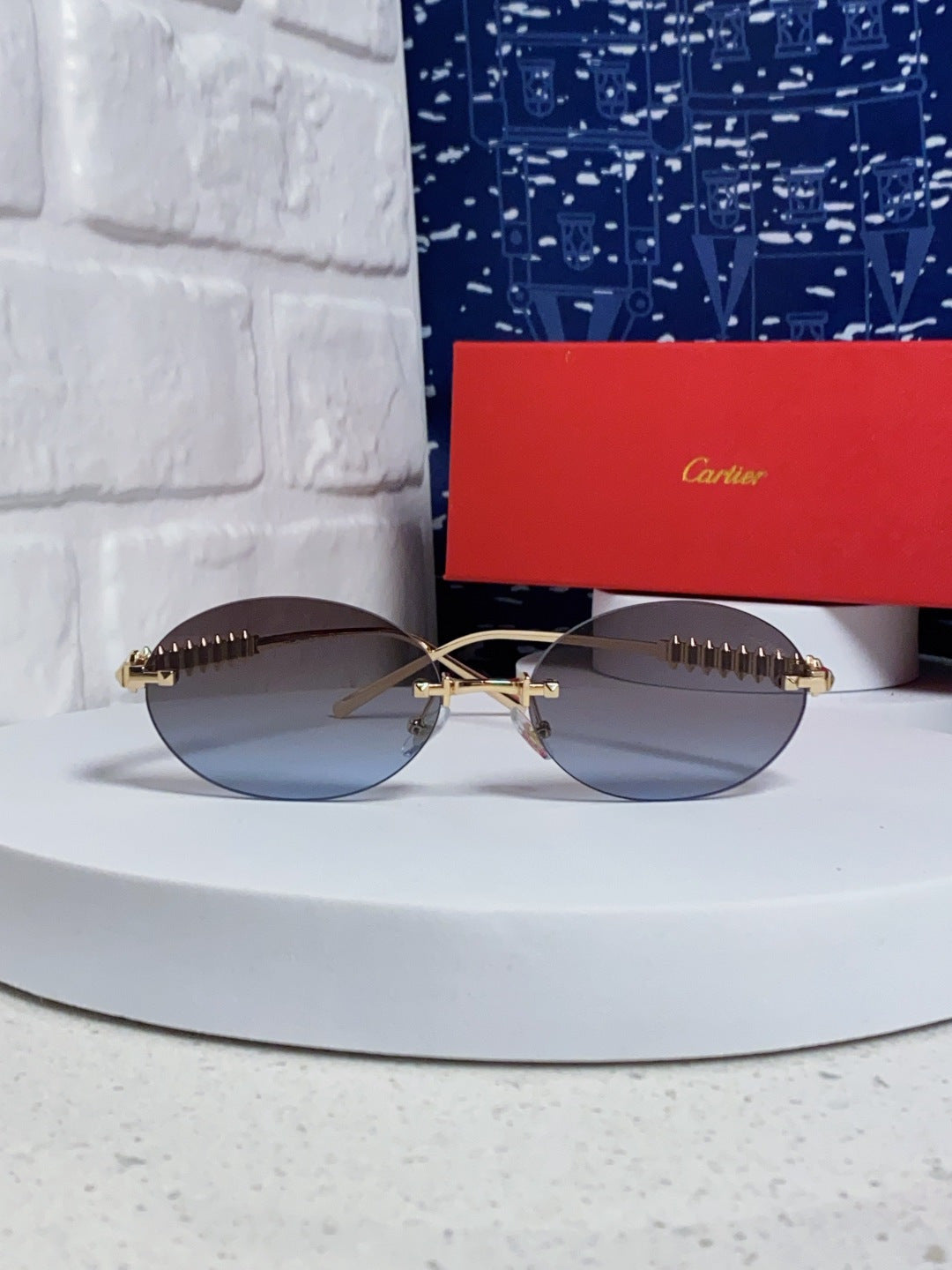 Cartier Lightweight Rimless Silver Lens Sunglasses for Men & Women - 449429 - detail image 2