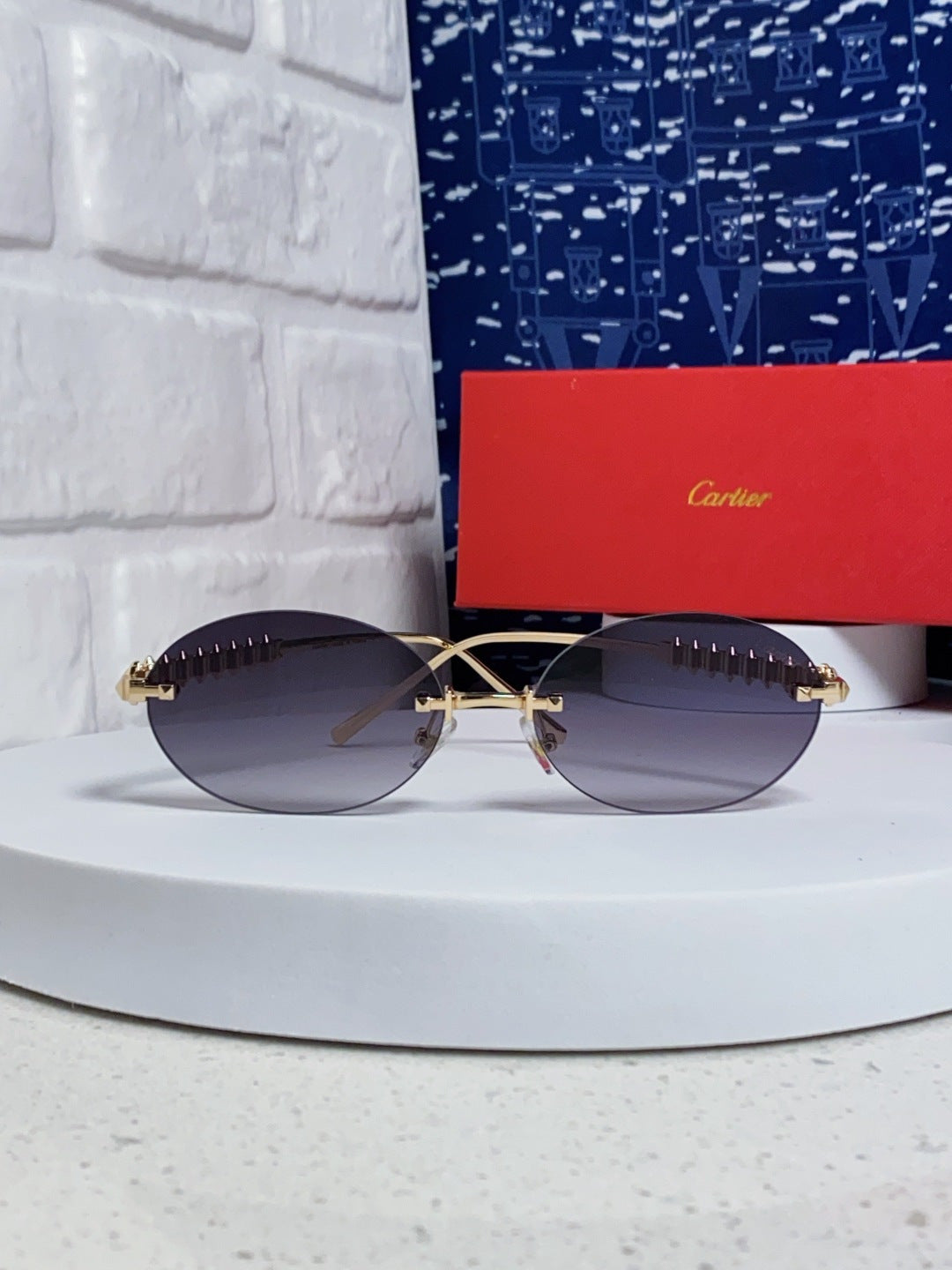 Cartier Lightweight Rimless Silver Lens Sunglasses for Men & Women - 449431 - detail image 2