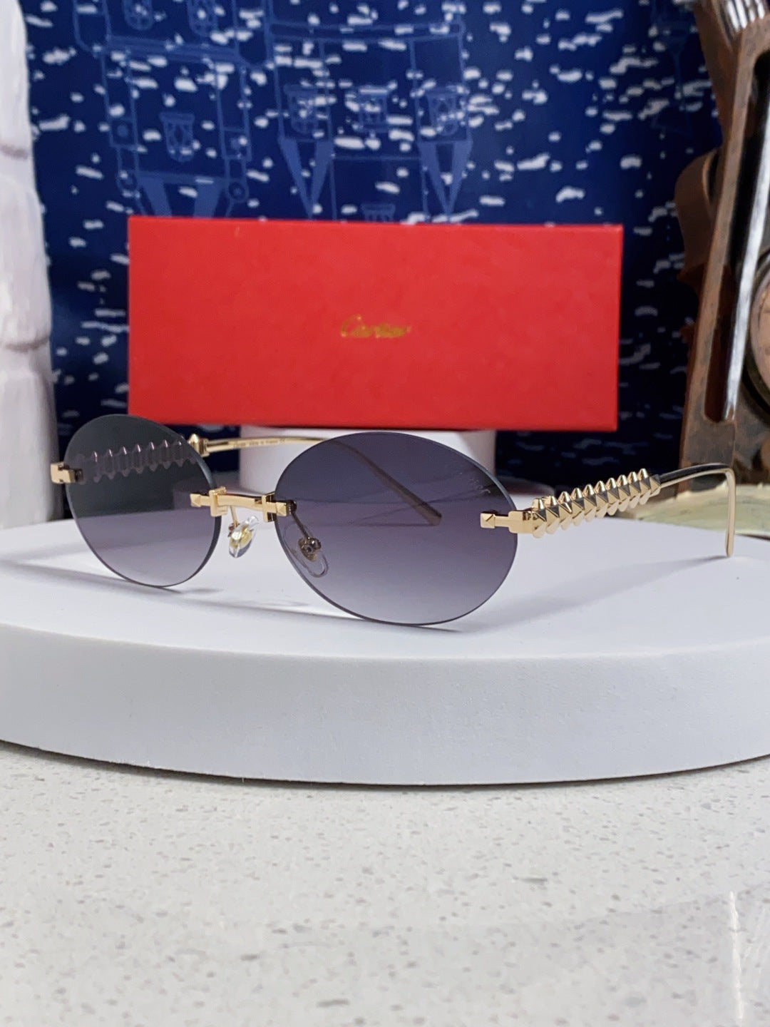 Cartier Lightweight Rimless Silver Lens Sunglasses for Men & Women - 449431