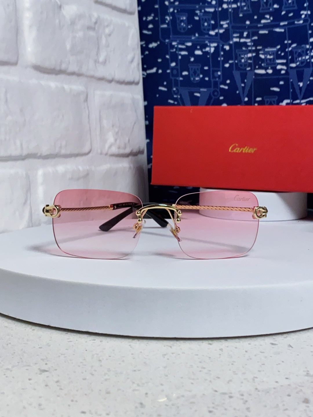 Cartier Lightweight Rimless Red Lens Sunglasses for Men & Women - 449434 - detail image 2