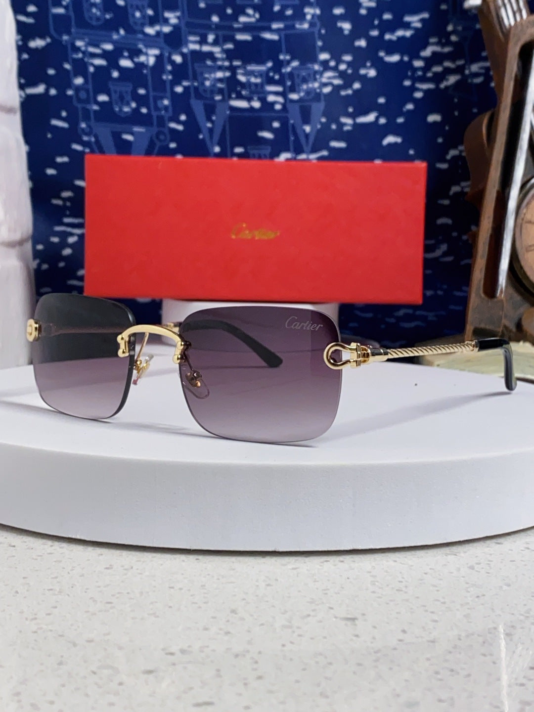 Cartier Lightweight Rimless Silver Lens Sunglasses for Men & Women - 449437