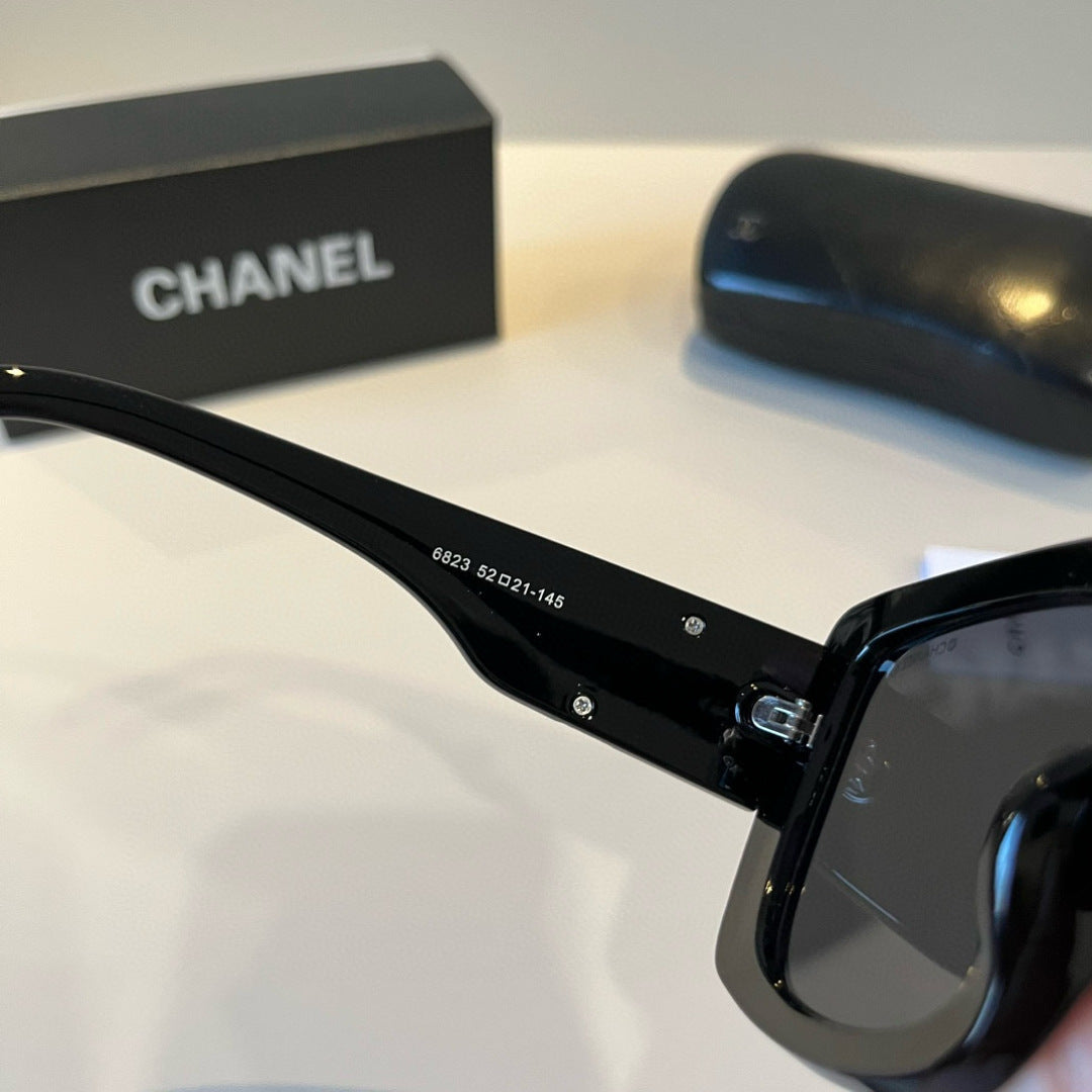 Chanel Fashion Black Lens Sunglasses for Men & Women - 358035 - detail image 5