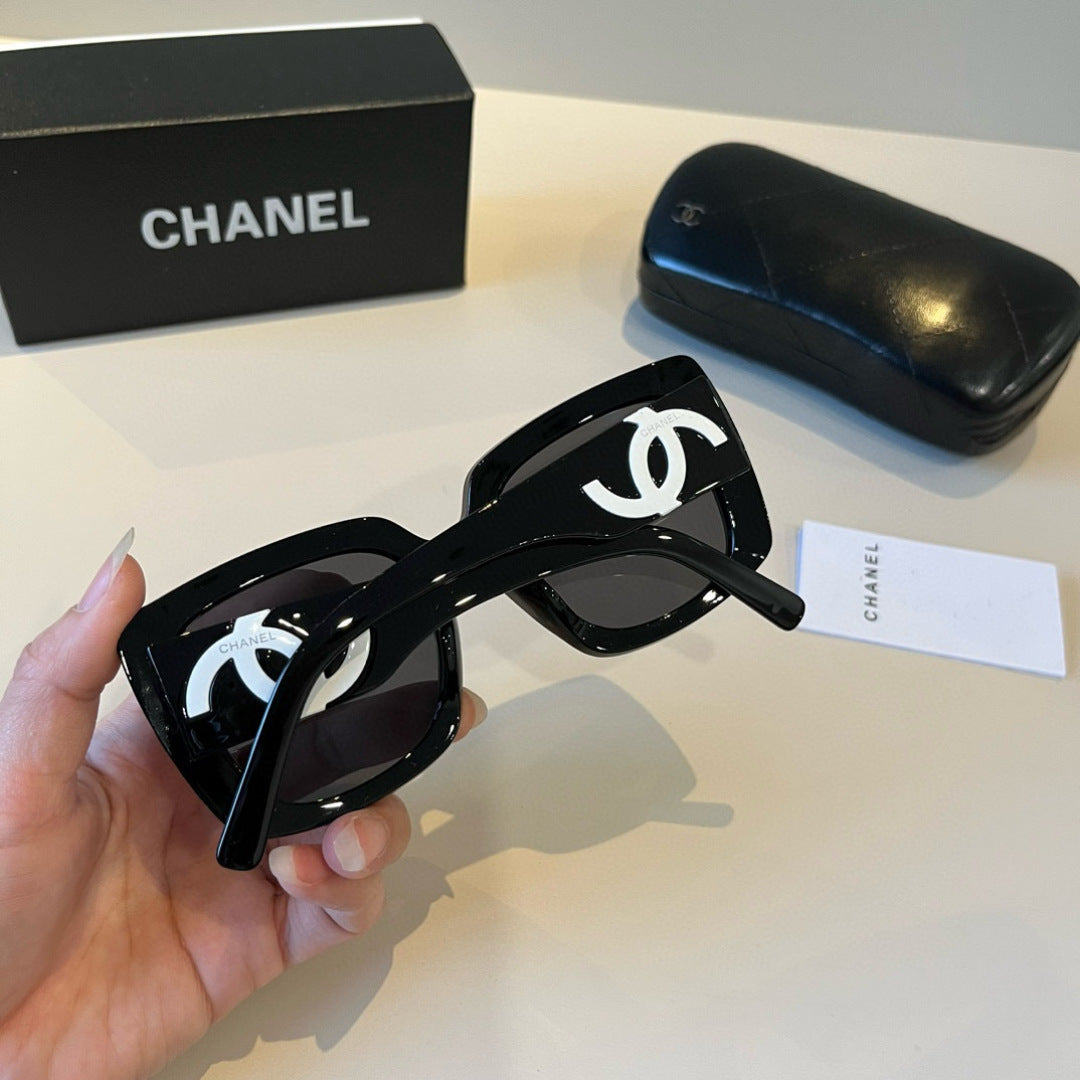 Chanel Fashion Black Lens Sunglasses for Men & Women - 358035 - detail image 6