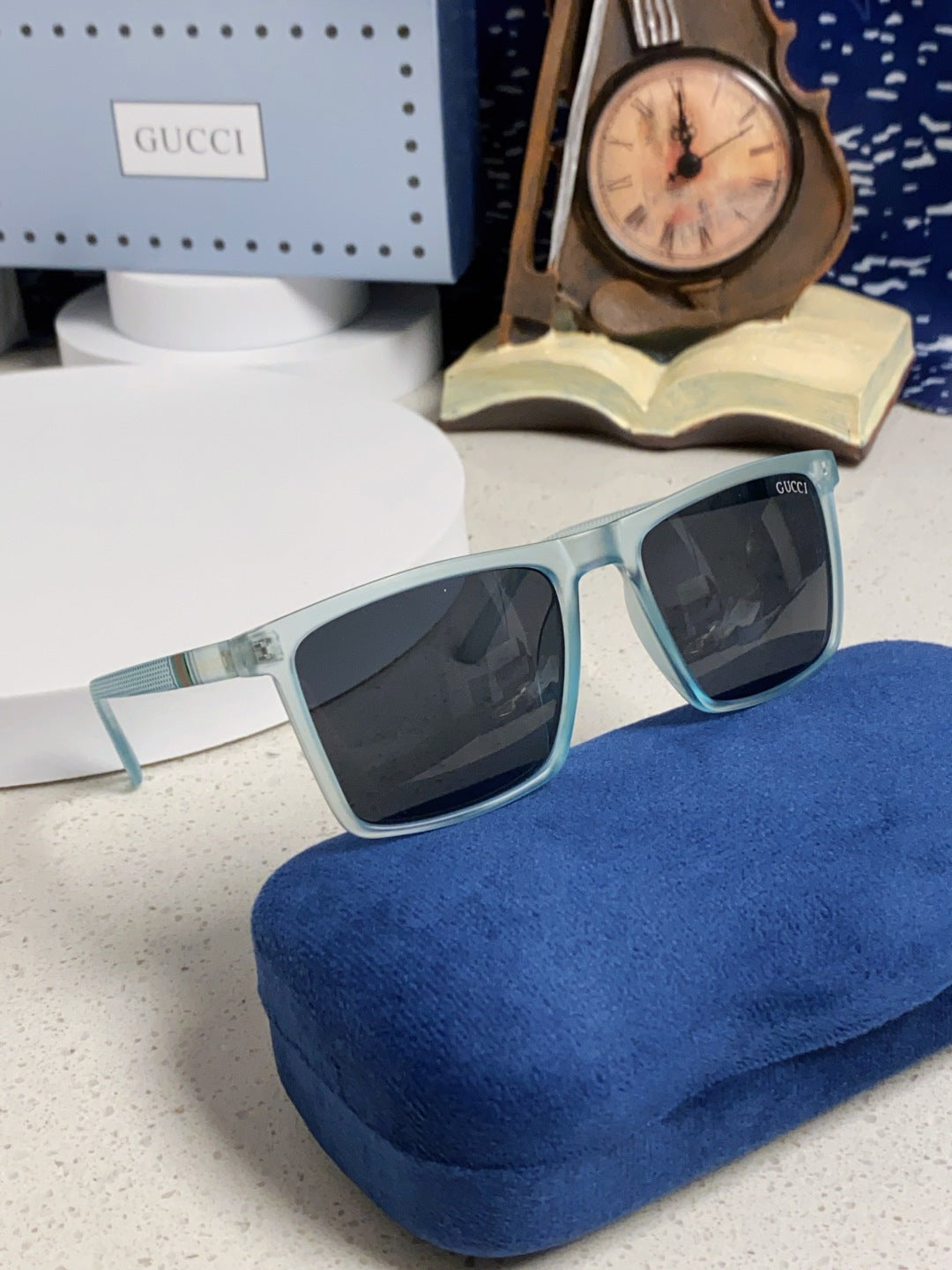 Gucci Polarized Fashion Blue Lens Sunglasses for Men & Women - 414984 - detail image 10