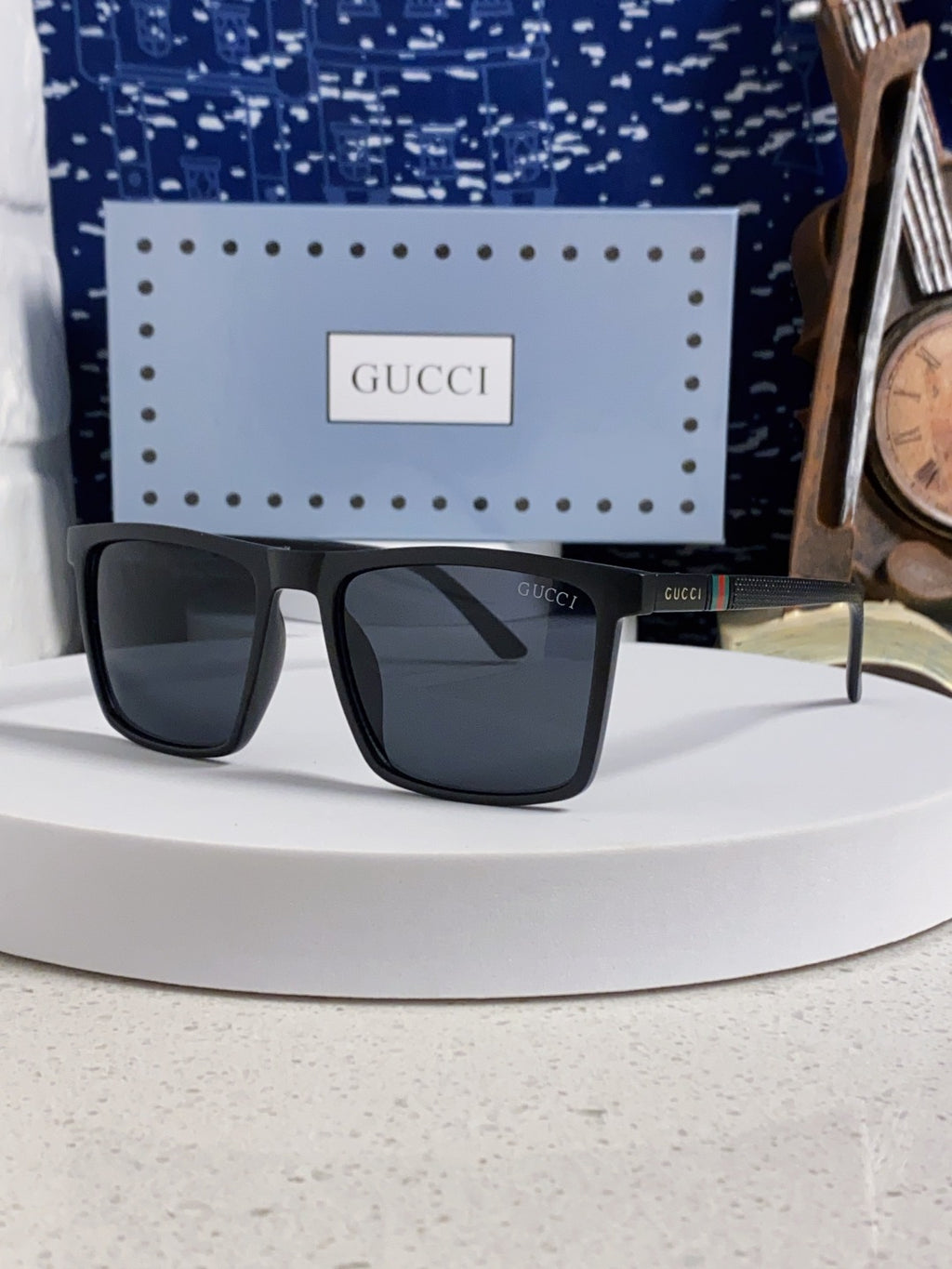 Gucci Polarized Fashion Black Lens Sunglasses for Men & Women - 414987