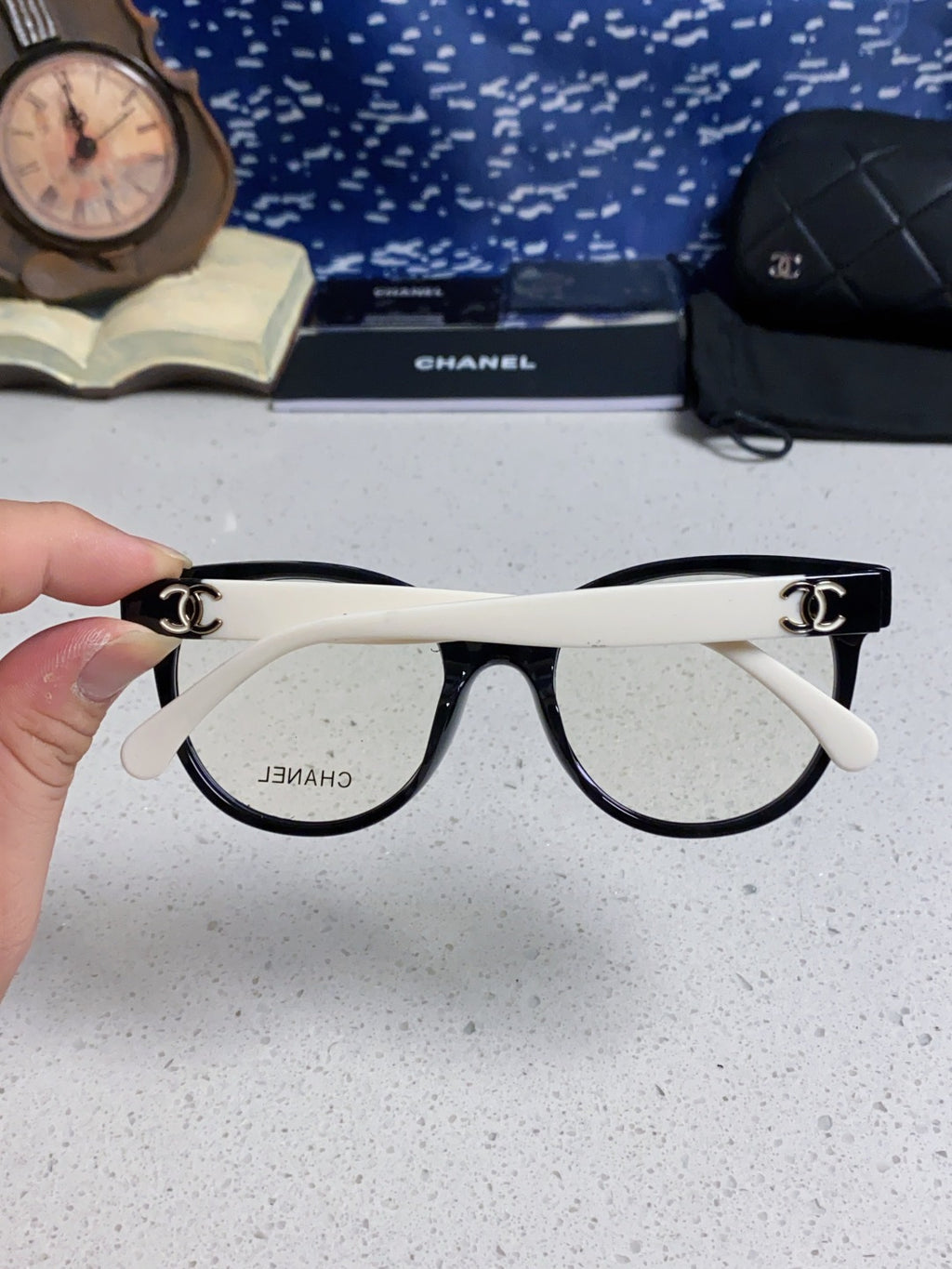 Chanel Fashion Silver Lens Sunglasses for Women - 415186 - detail image 5